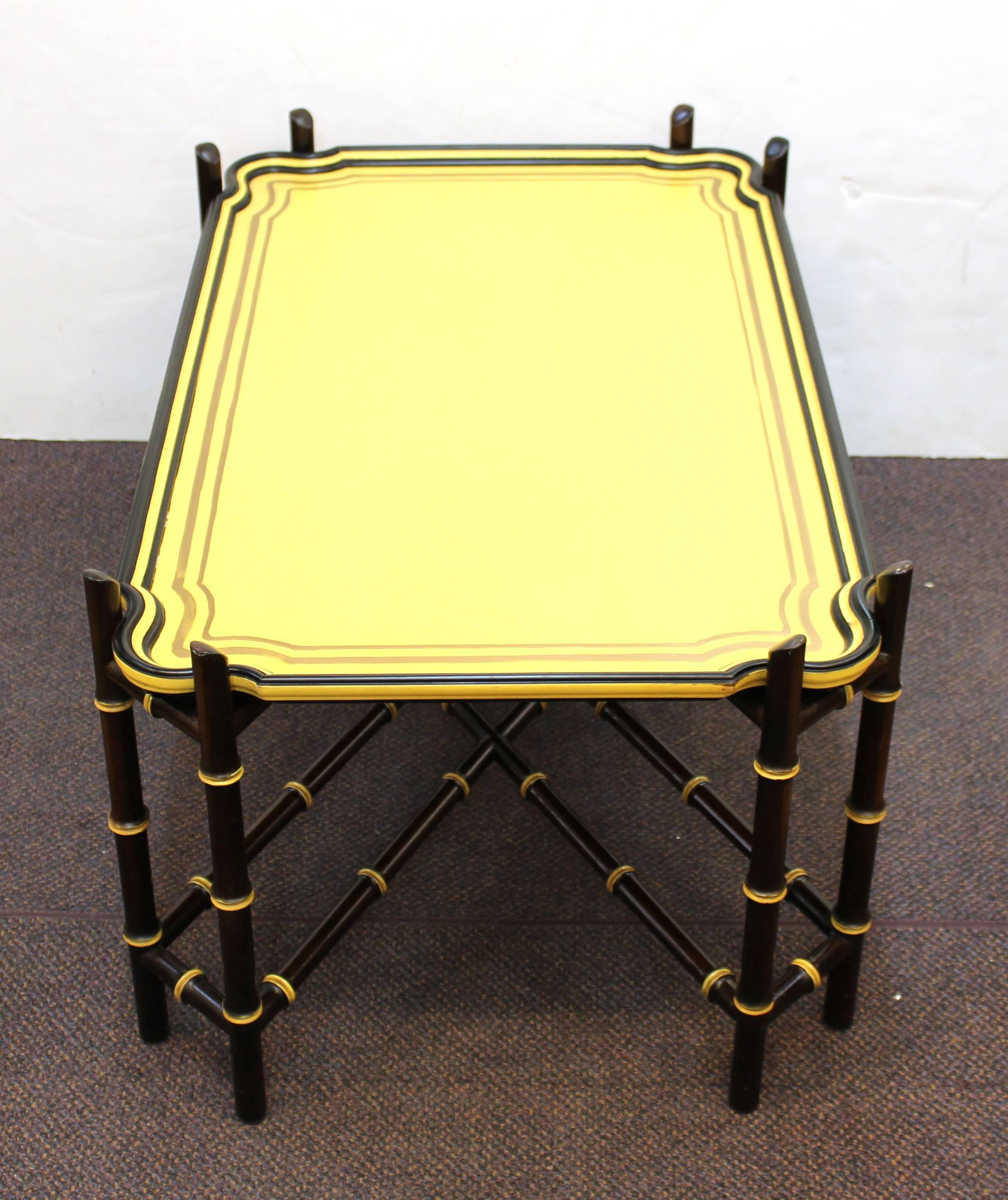 Baker Hollywood Regency Chinoiserie Faux Bamboo Cocktail Table In Good Condition In New York, NY