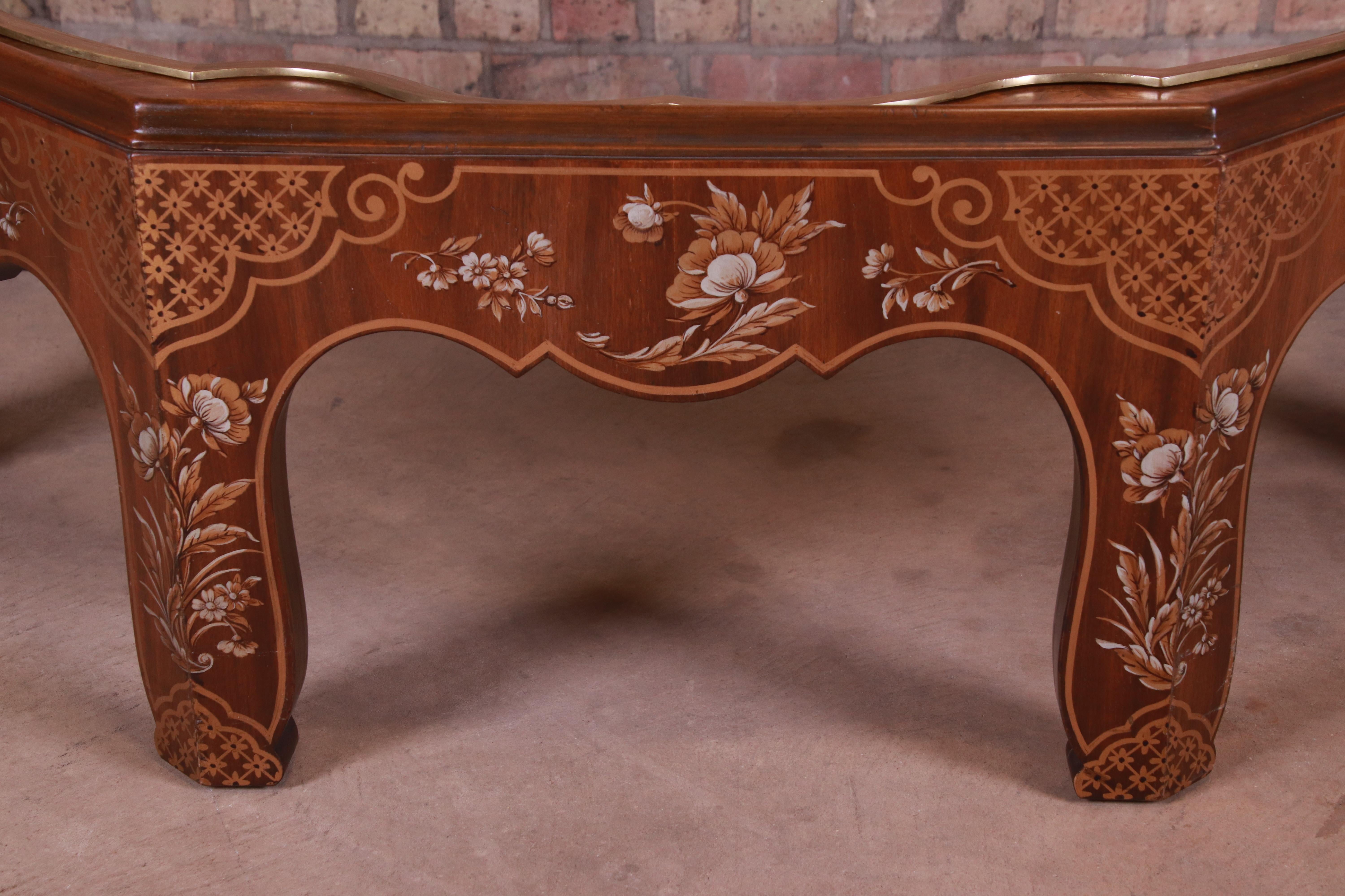 Baker Hollywood Regency Chinoiserie Walnut and Brass Octagonal Cocktail Table For Sale 2