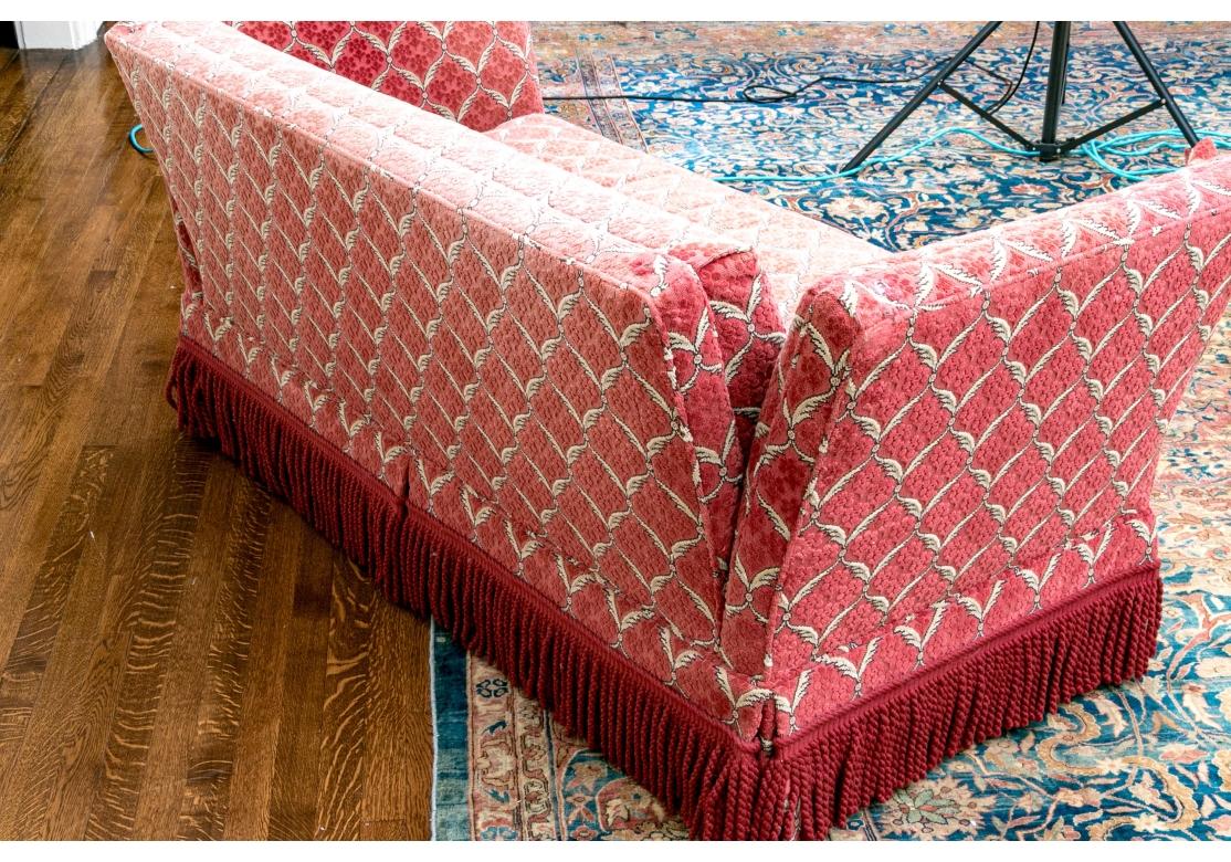 Baker Knole-Stil Drop-Arm-Sofa (20. Jahrhundert) im Angebot