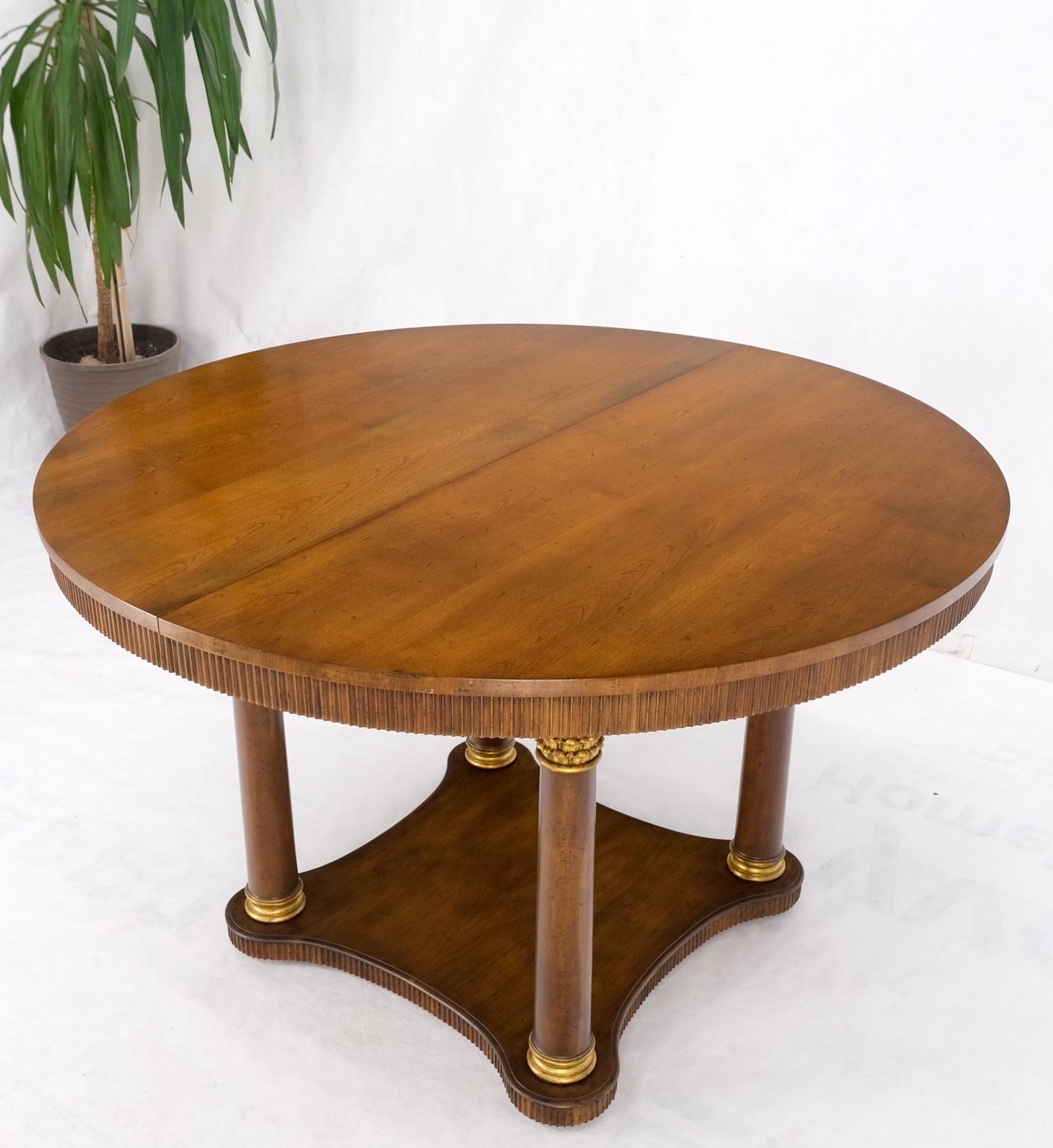 20th Century Baker large Round Single Pedestal Base Three Extension Boards Dining Table MINT For Sale