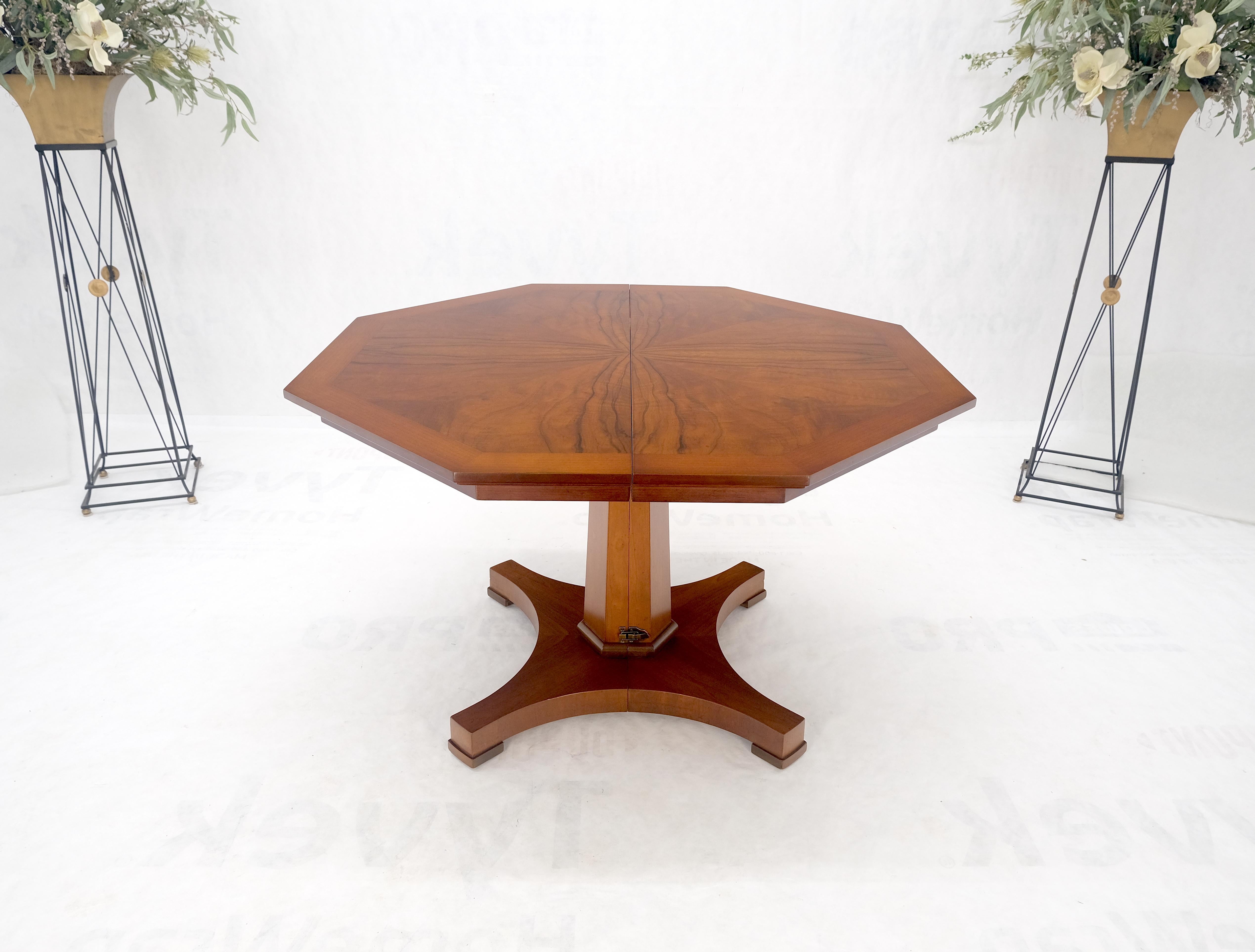Mid-Century Modern Baker LIght Walnut Round Octagon Single Base Two Leaves Dining Room Table Mint! For Sale