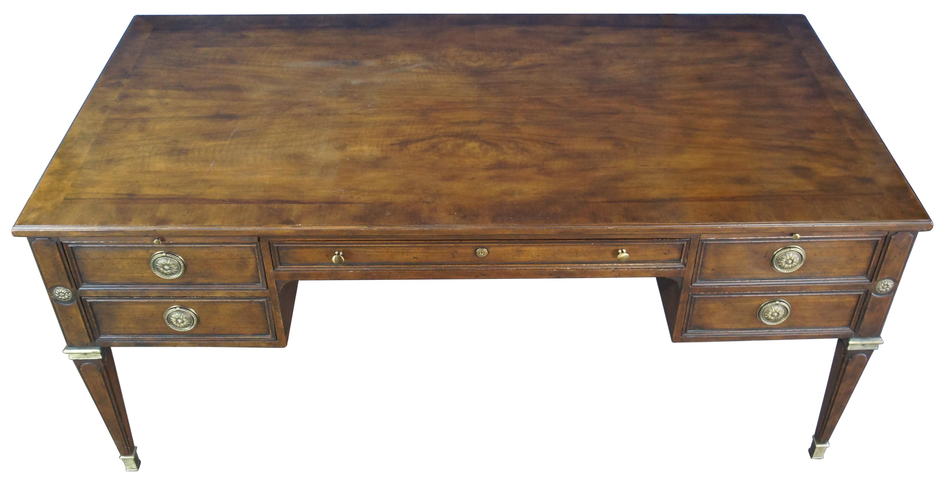 Baker Louis XVI Directoire Walnut Executive Library Office Desk Neoclassical In Good Condition In Dayton, OH