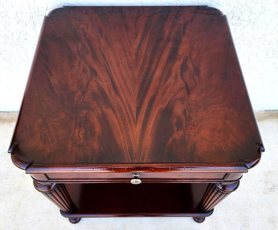 Baker Mahogany Side End Table In Good Condition In Lake Worth, FL
