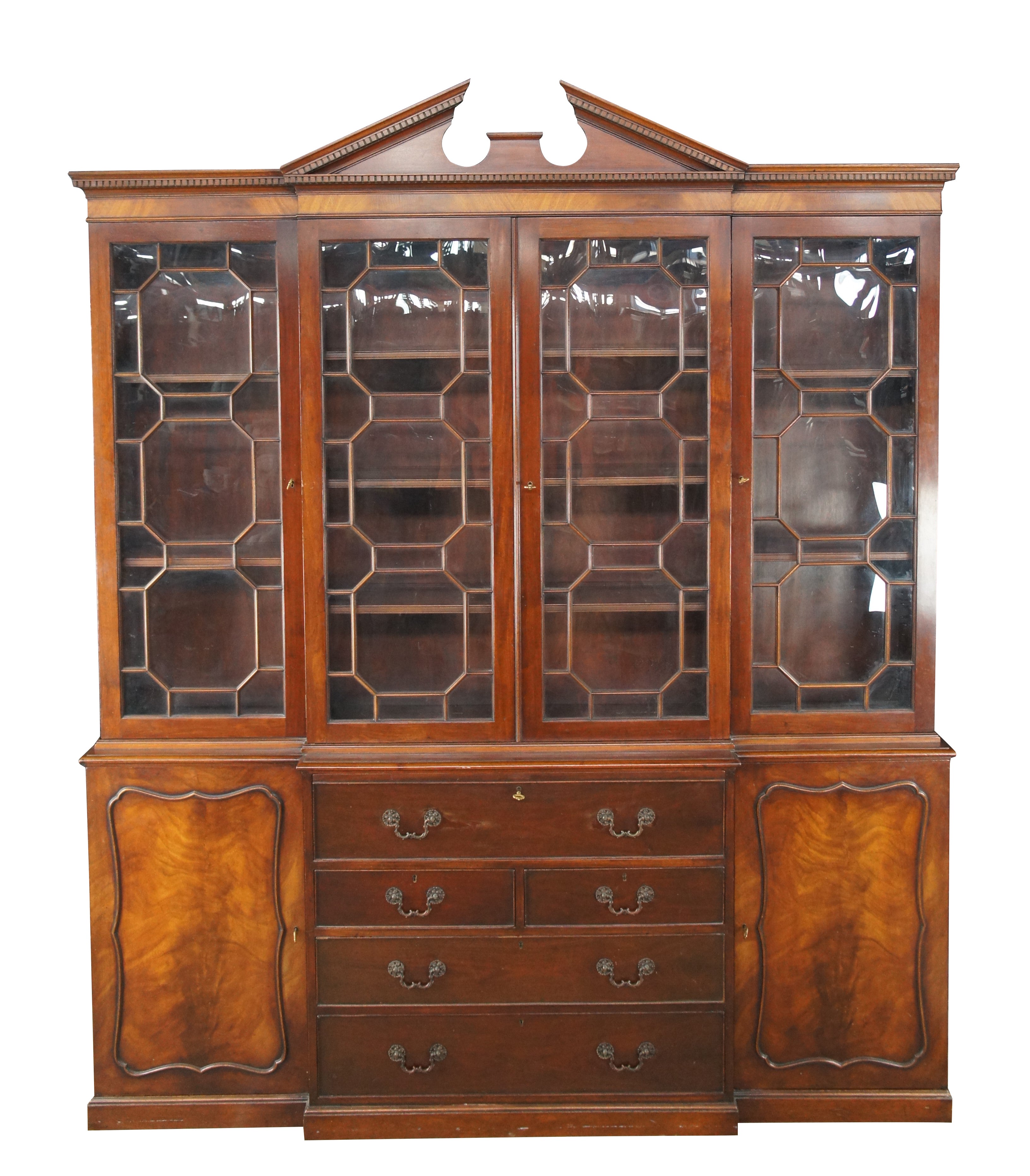Baker Manor House English George III Mahogany Breakfront China Cabinet Bookcase For Sale