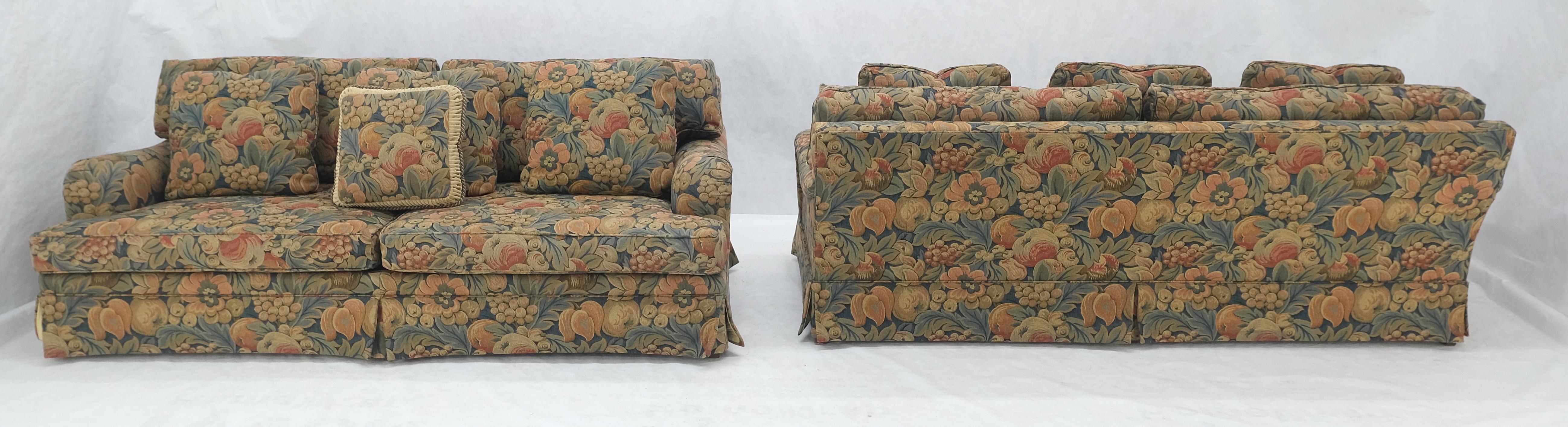 Baker Matching Pair of Two Floral Pattern Three Seater Traditional Sofas MINT! 6
