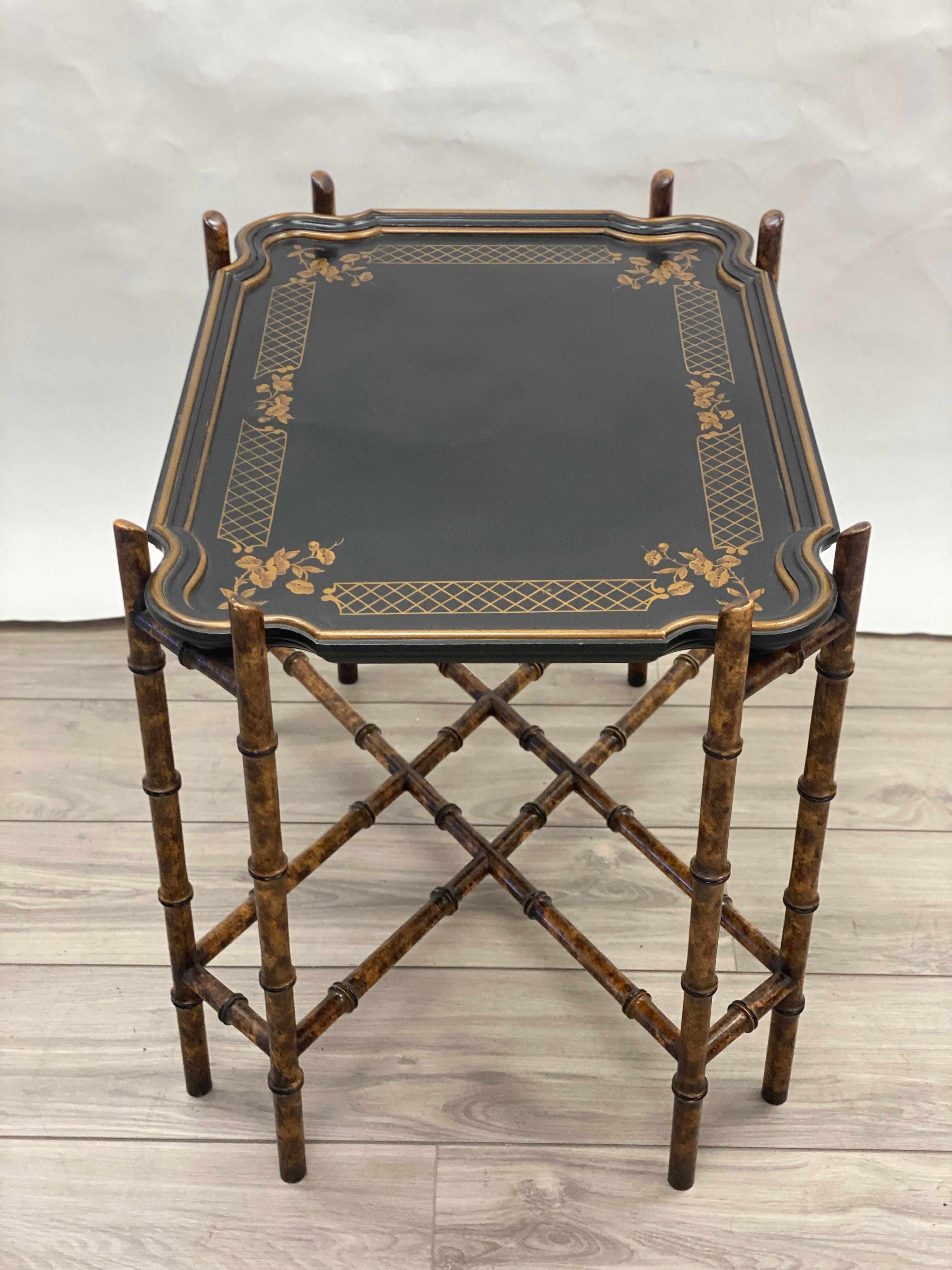 Baker Mid-Century Chinoiserie Faux Bamboo Tray Table In Good Condition In Nashville, TN