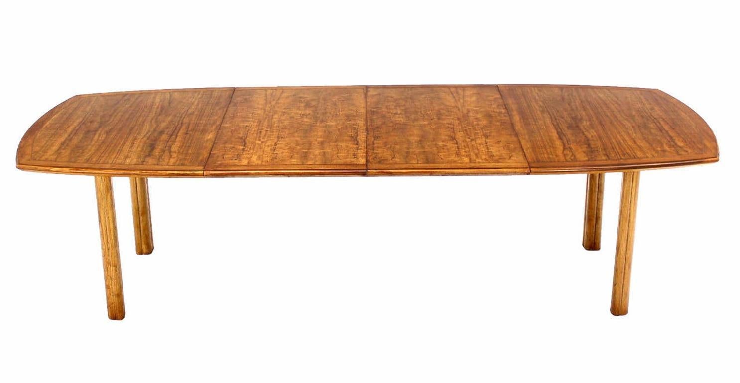 Walnut Baker Mid Century Modern Boat Shape Oval Dining Table Two Leaves MINT! For Sale