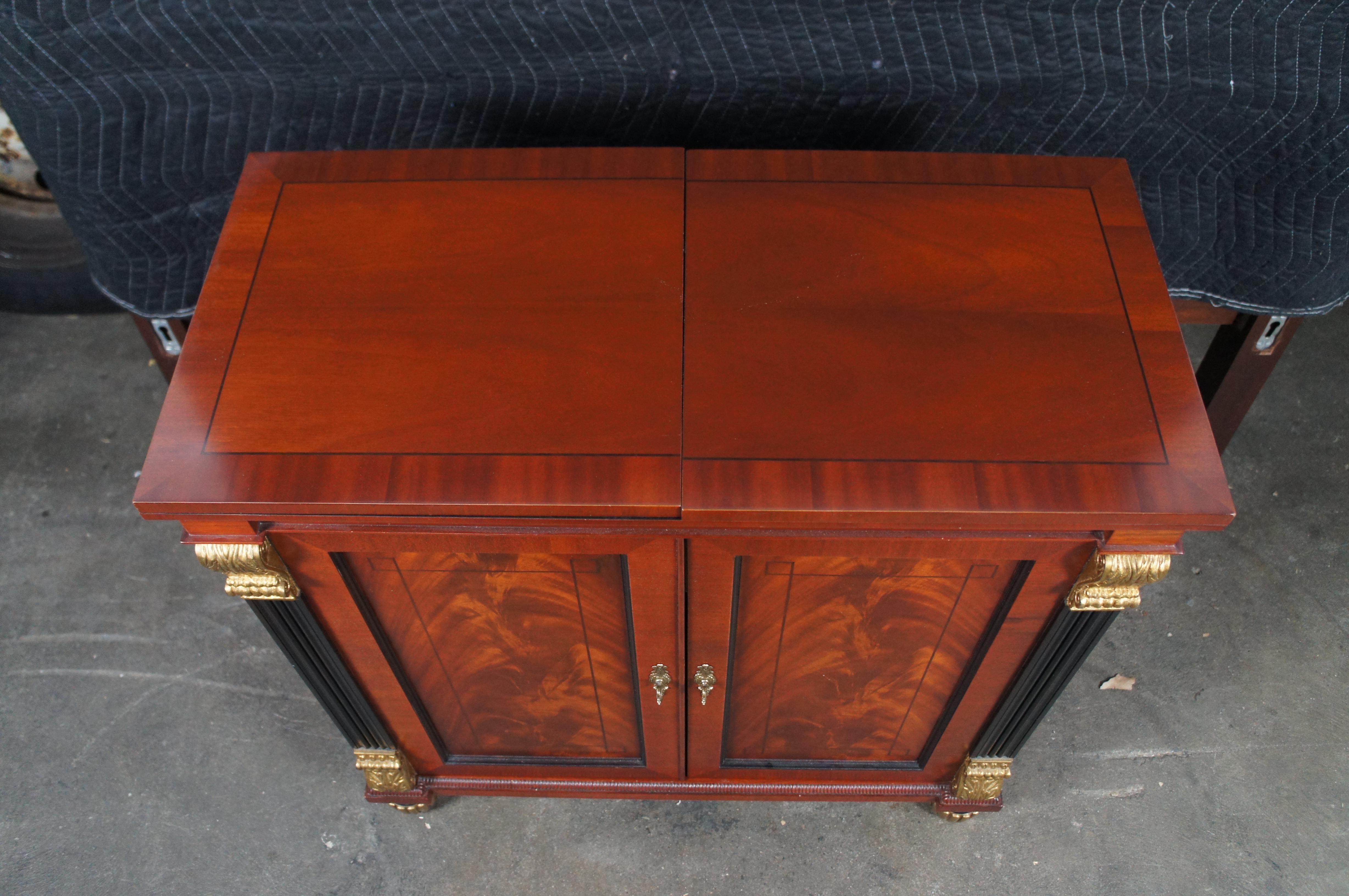 Baker Neoclassico Francese Impero Fiamma Mogano Flip Top Server Dry Bar Buffet in vendita 1