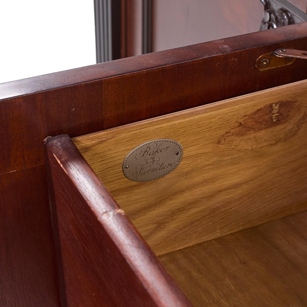 Baker Credenza Neoclassica Francese Impero in Mogano Buffet Server Bar Credenza in vendita 4