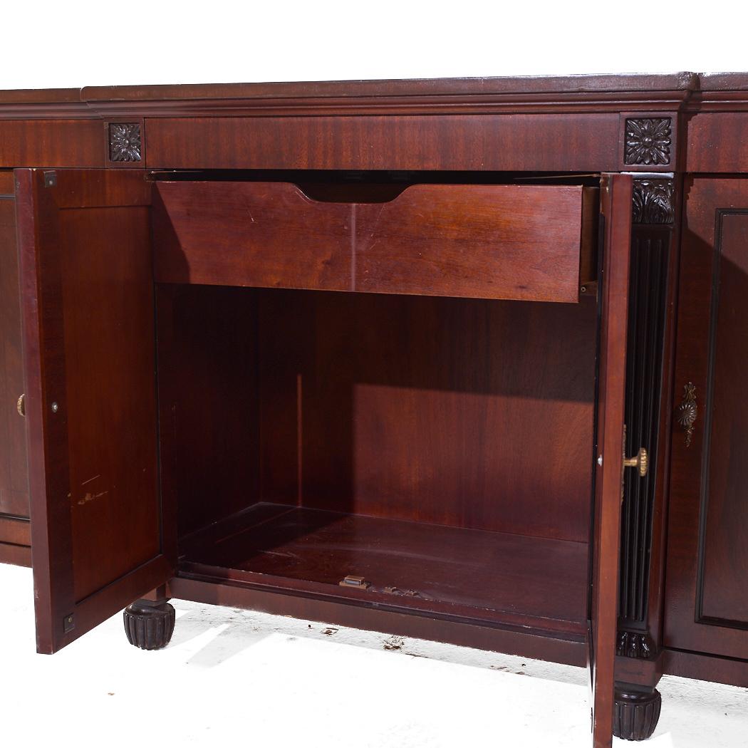 Baker Credenza Neoclassica Francese Impero in Mogano Buffet Server Bar Credenza in vendita 1