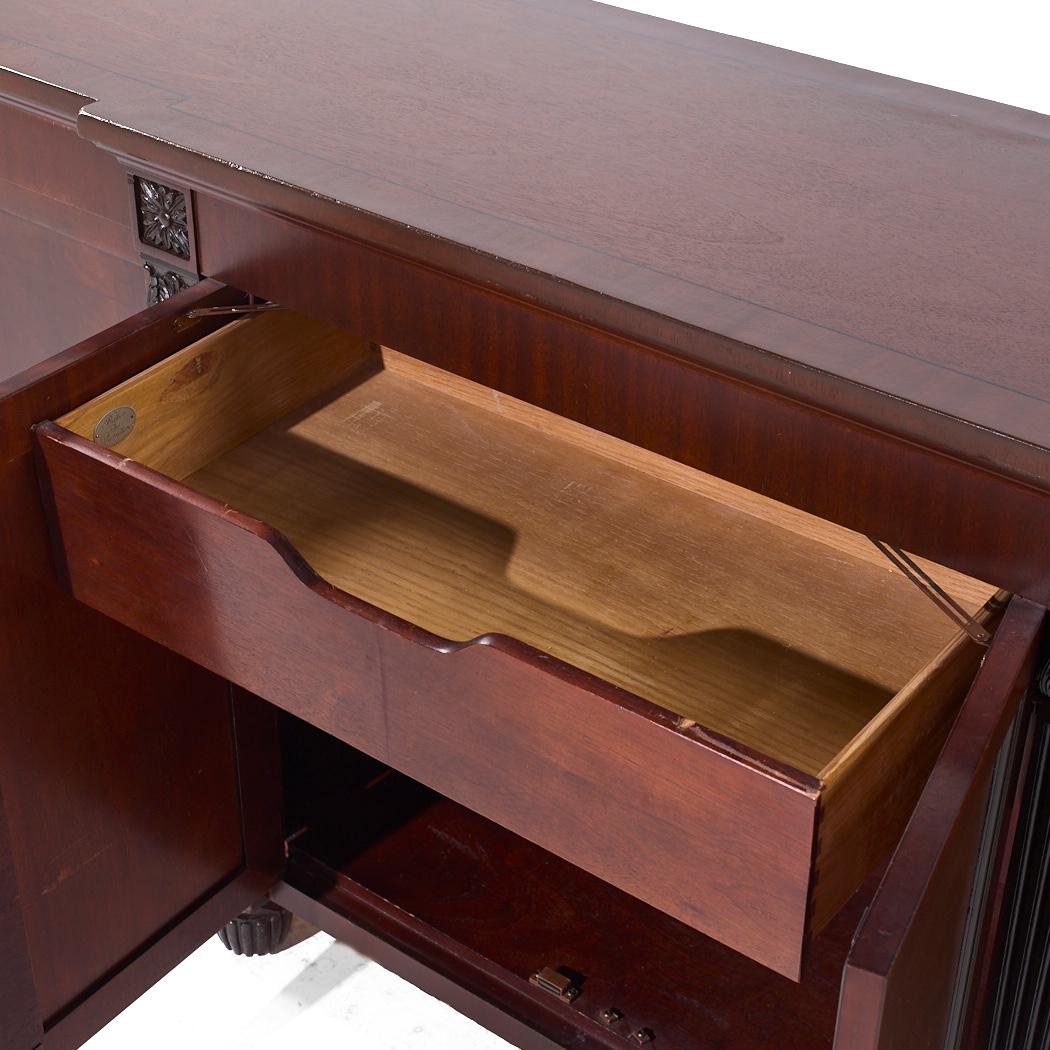 Baker Credenza Neoclassica Francese Impero in Mogano Buffet Server Bar Credenza in vendita 3