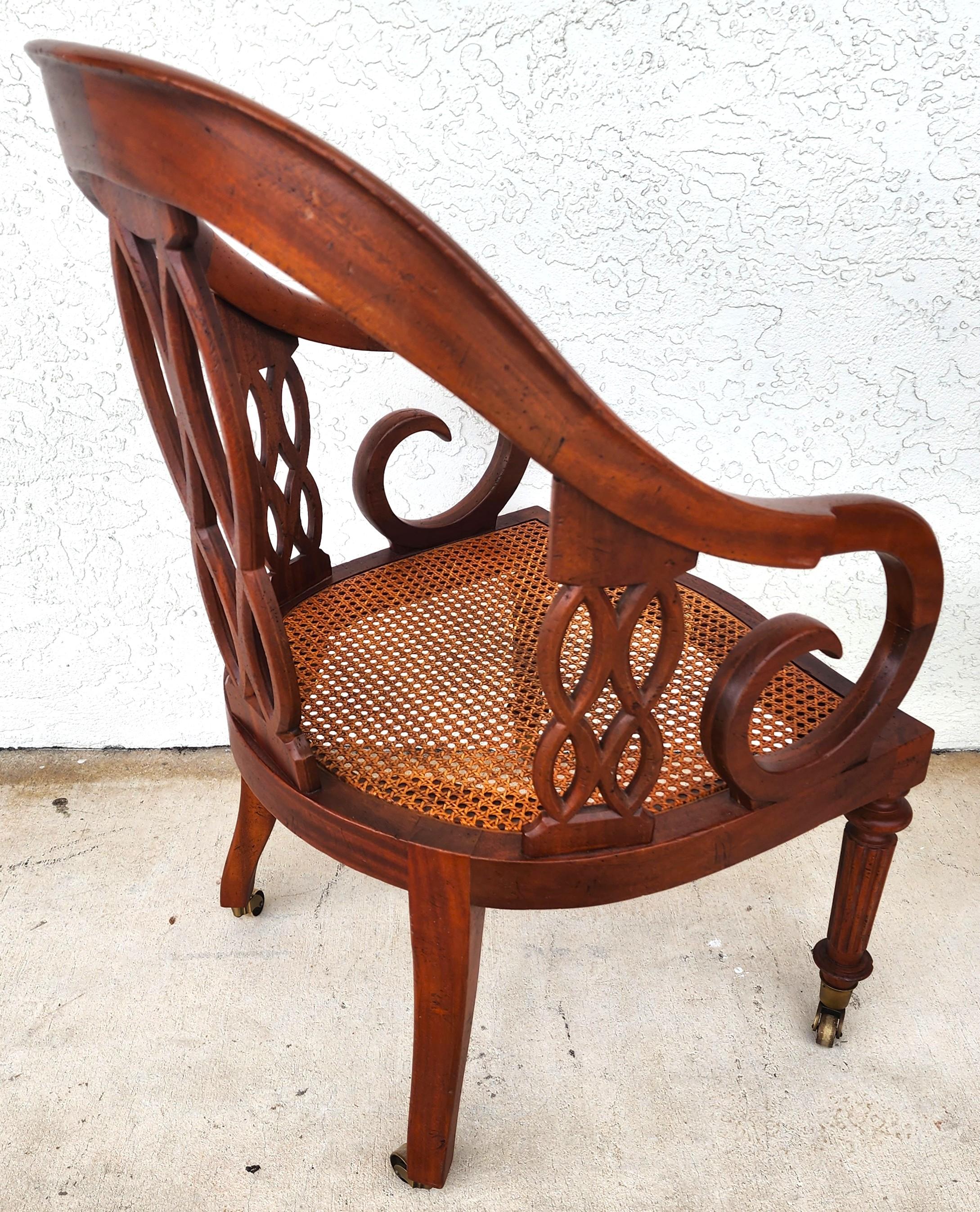 Laiton Baker Regency Armchair Desk Dining Rolling en vente
