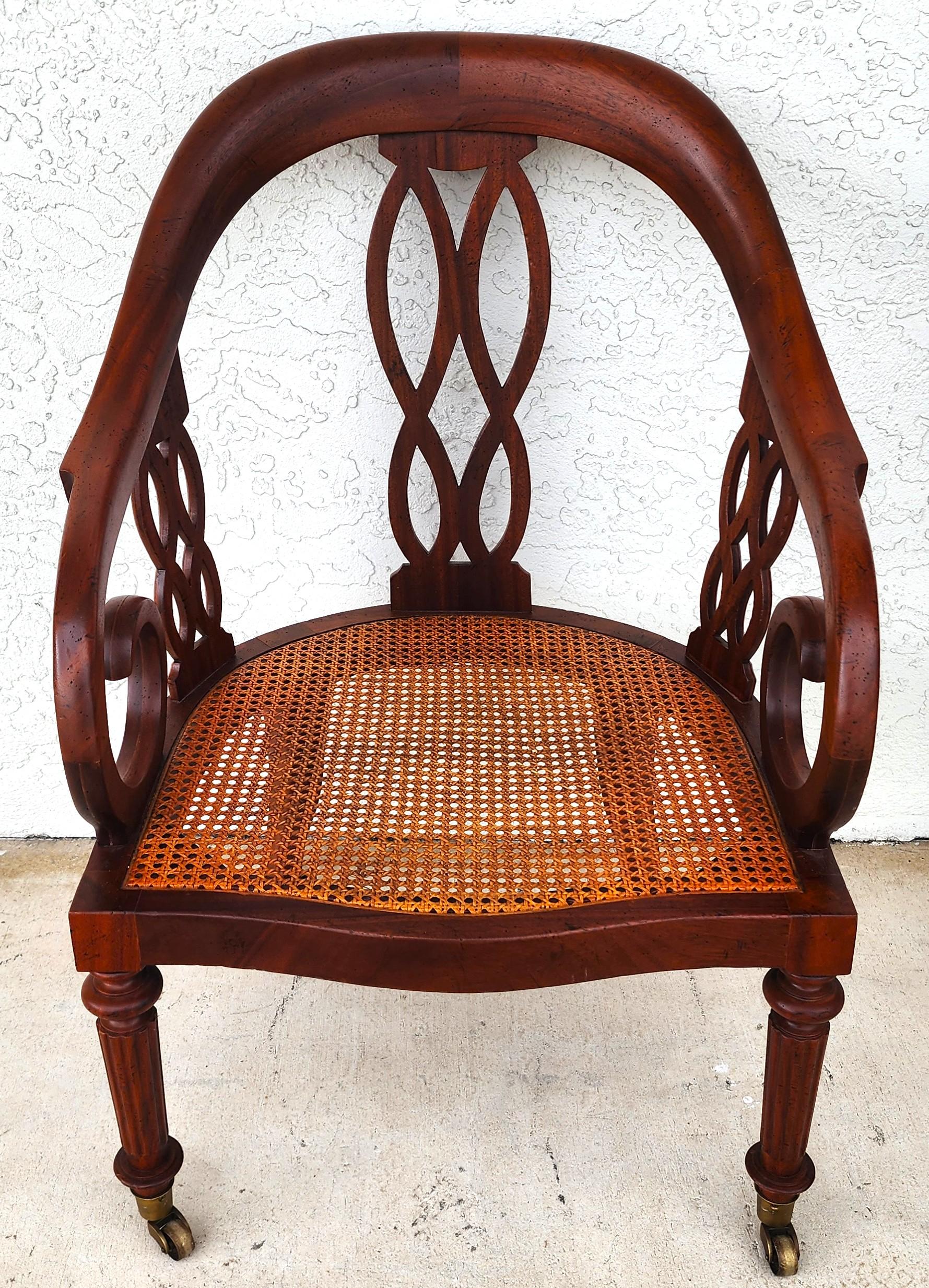 Baker Regency Armchair Desk Dining Rolling en vente 4