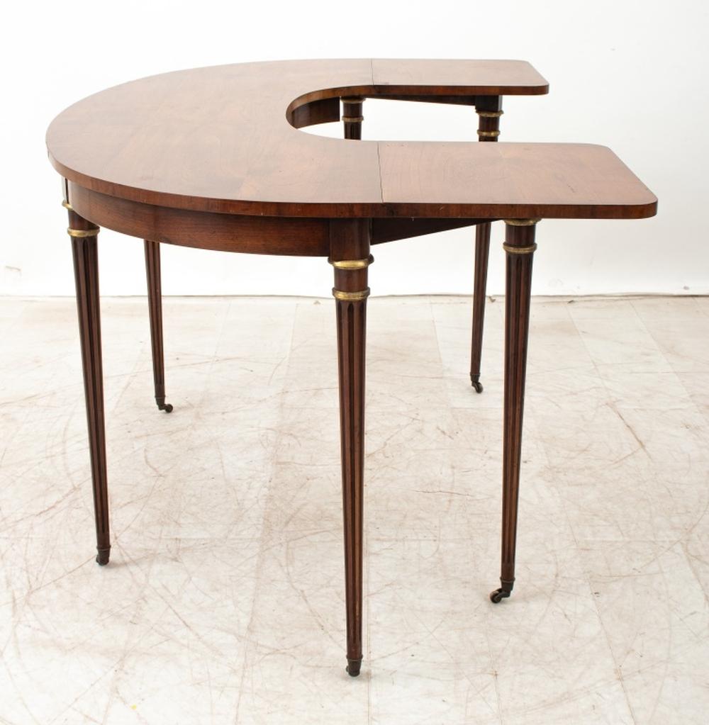 20th Century Baker Regency Style Mahogany Drop-Leaf Hunt Table or Desk