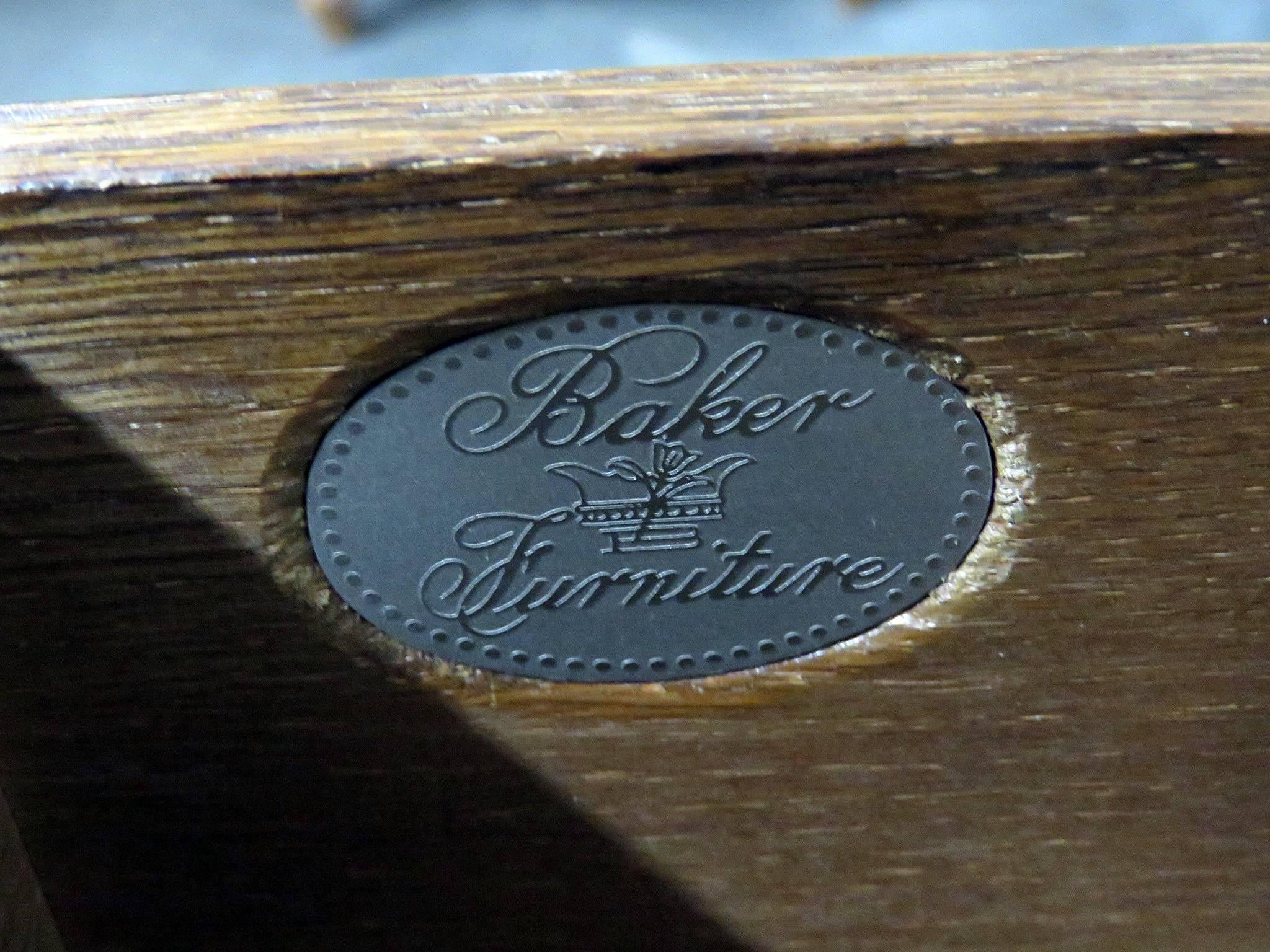 Baker Regency Style Rosewood Desk In Good Condition In Swedesboro, NJ