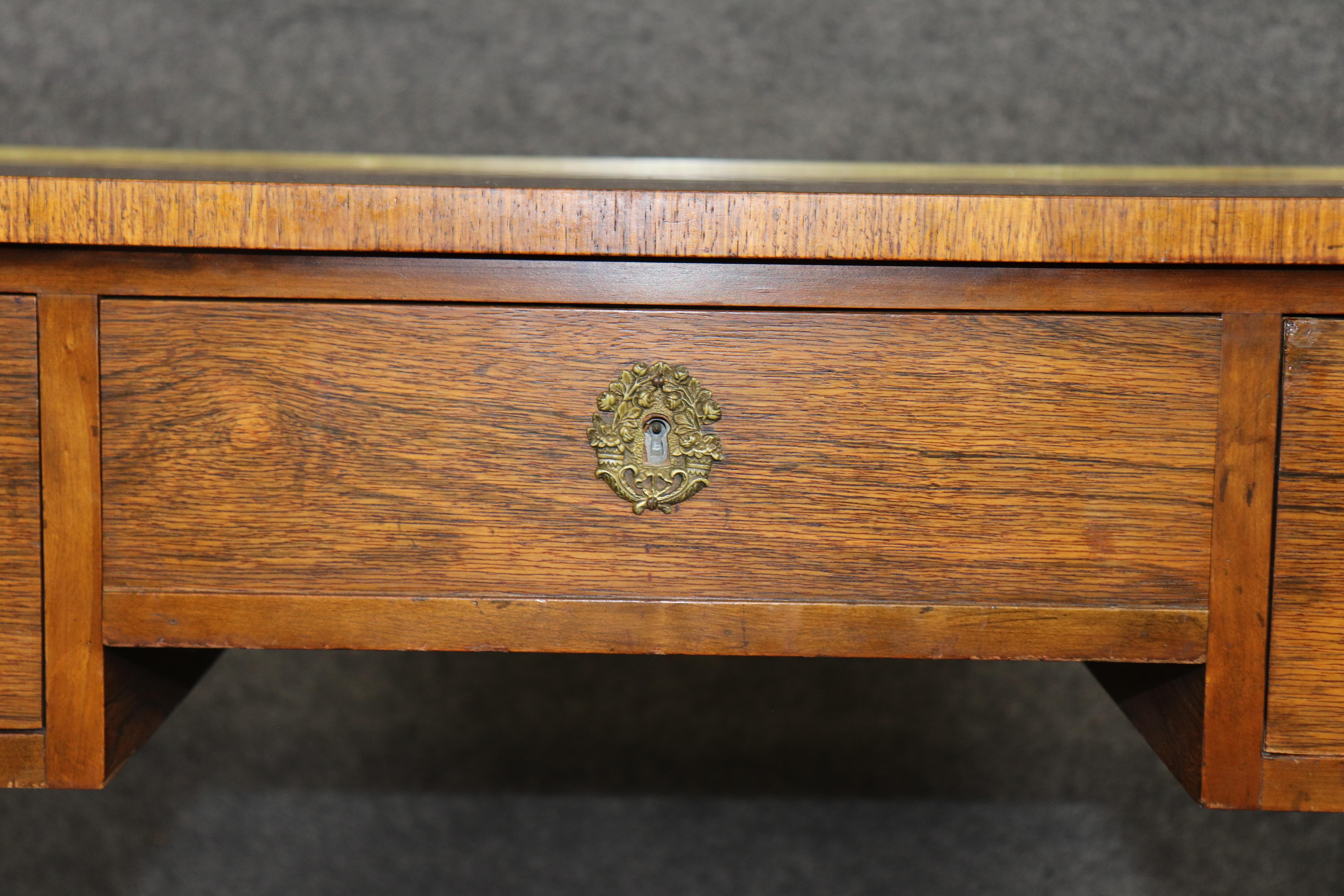 Baker Rosewood Directoire Style Brass Mounted Vanity Writing Desk For Sale 5