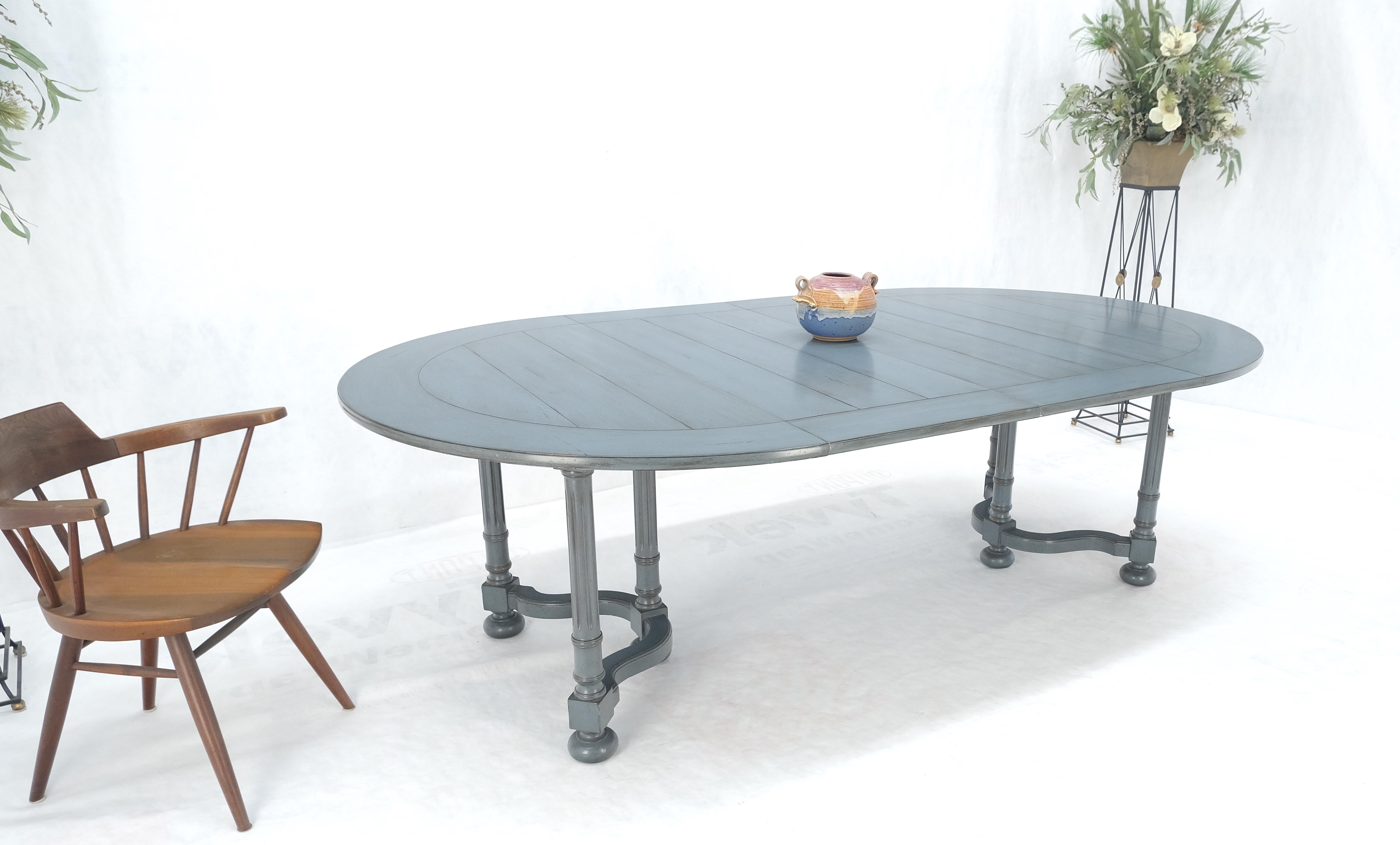 Baker Round Blue Grey Wash Milk Paint Style Finish Dining Table 2 Leaves MINT! For Sale 3