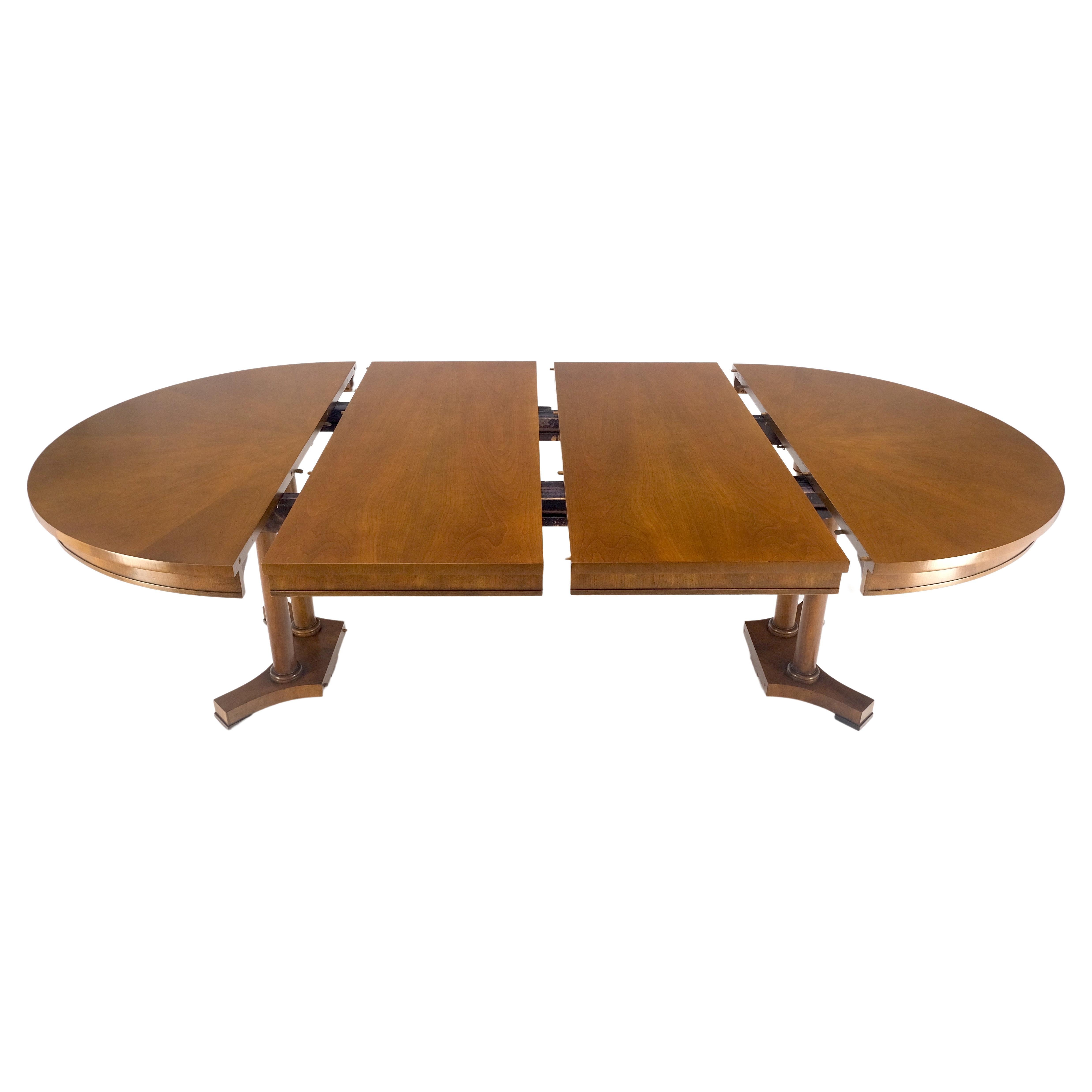 Table de salle à manger Baker ronde à piédestal unique et base en bois fruitier à deux feuilles MINT