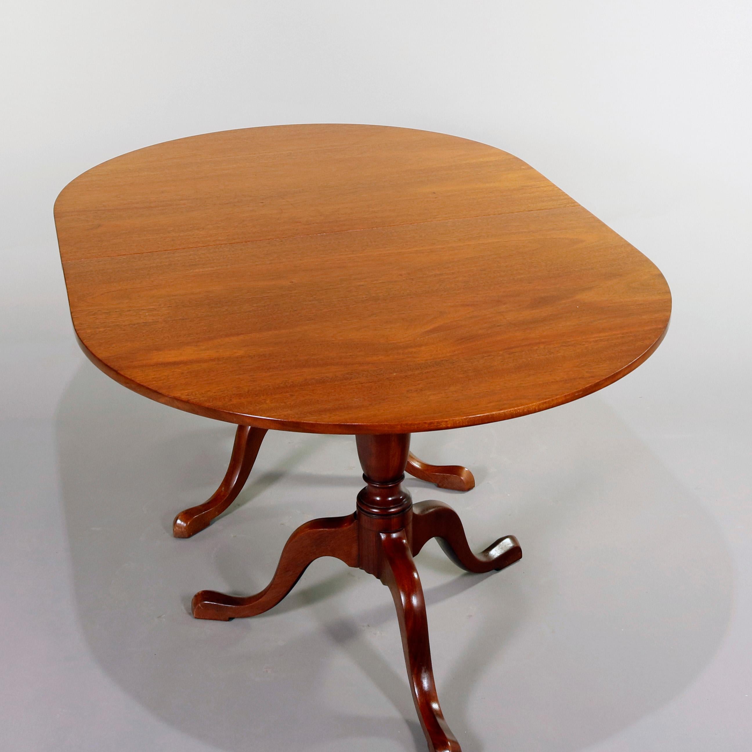 American Baker School Queen Anne Style Double Pedestal Mahogany Dining Table 20th Century For Sale