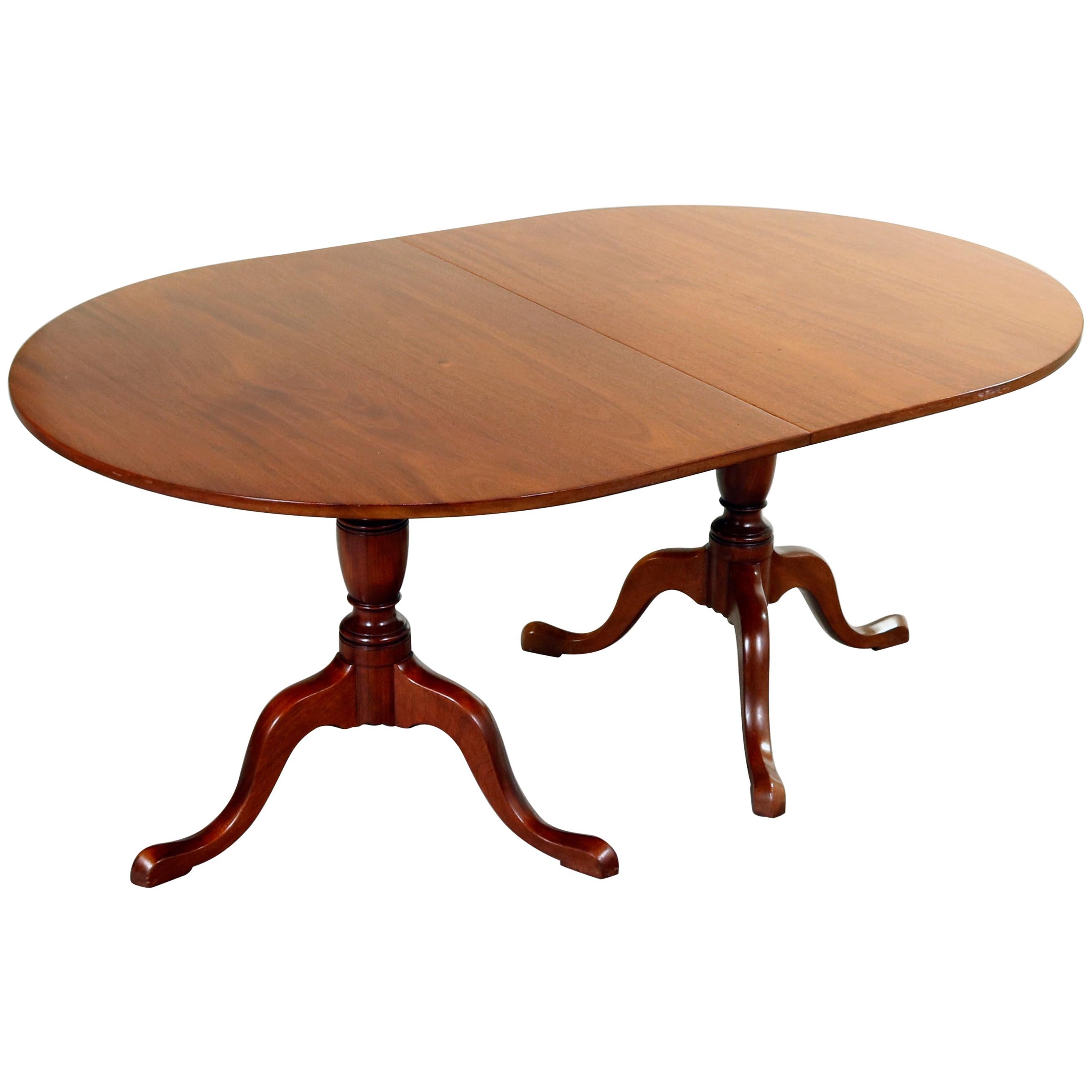 Baker School Queen Anne Style Double Pedestal Mahogany Dining Table 20th Century For Sale