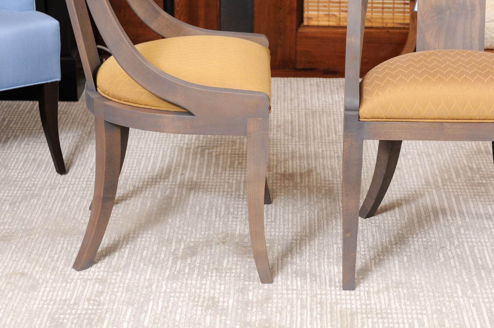 BakerSet of 8 Dining Chairs For Sale at 1stDibs
