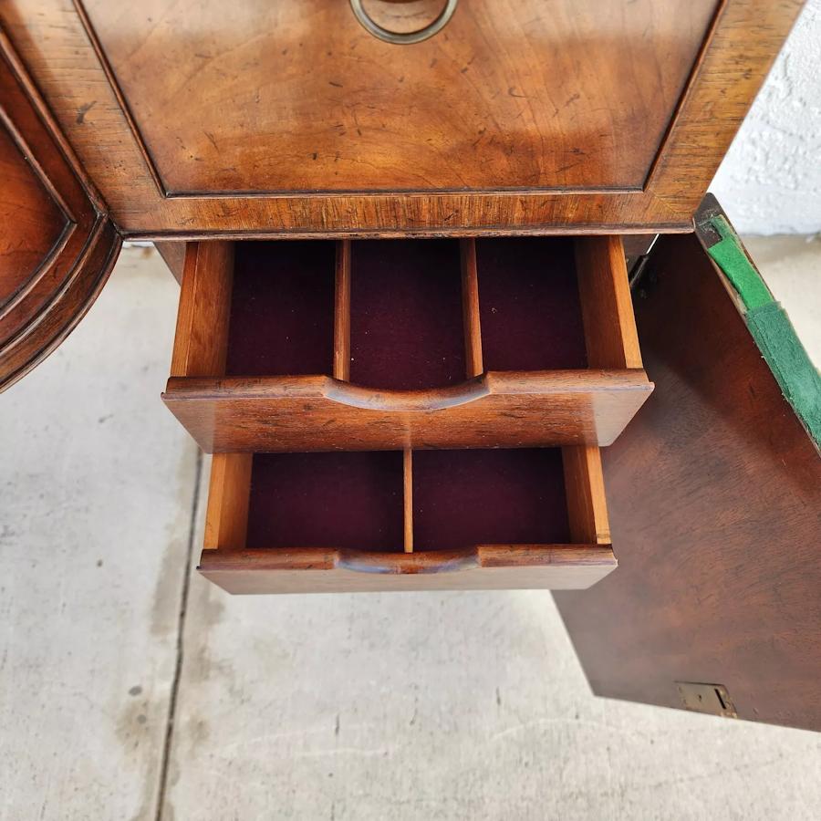 BAKER Sideboard Huntboard Bar Mahogany For Sale 9