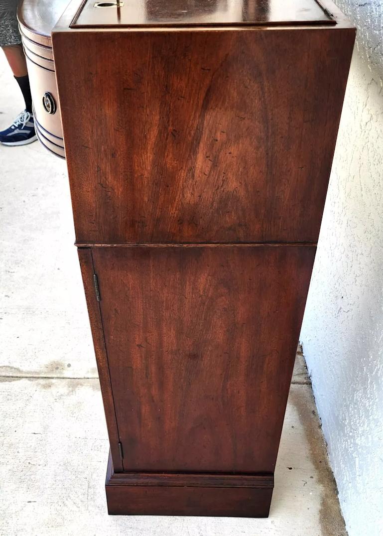 BAKER Sideboard Huntboard Bar Mahogany For Sale 10