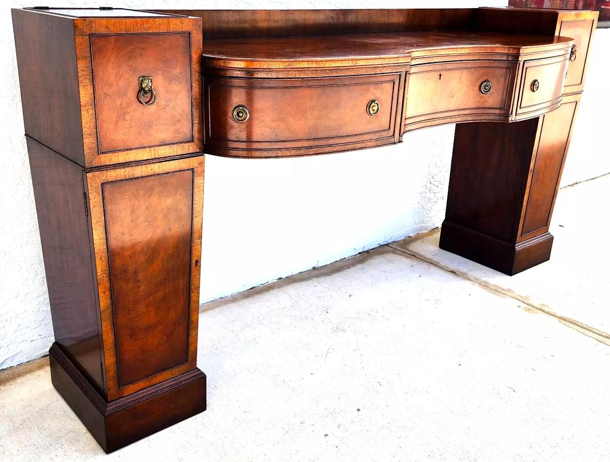 BAKER Sideboard Huntboard Bar Mahogany For Sale 2