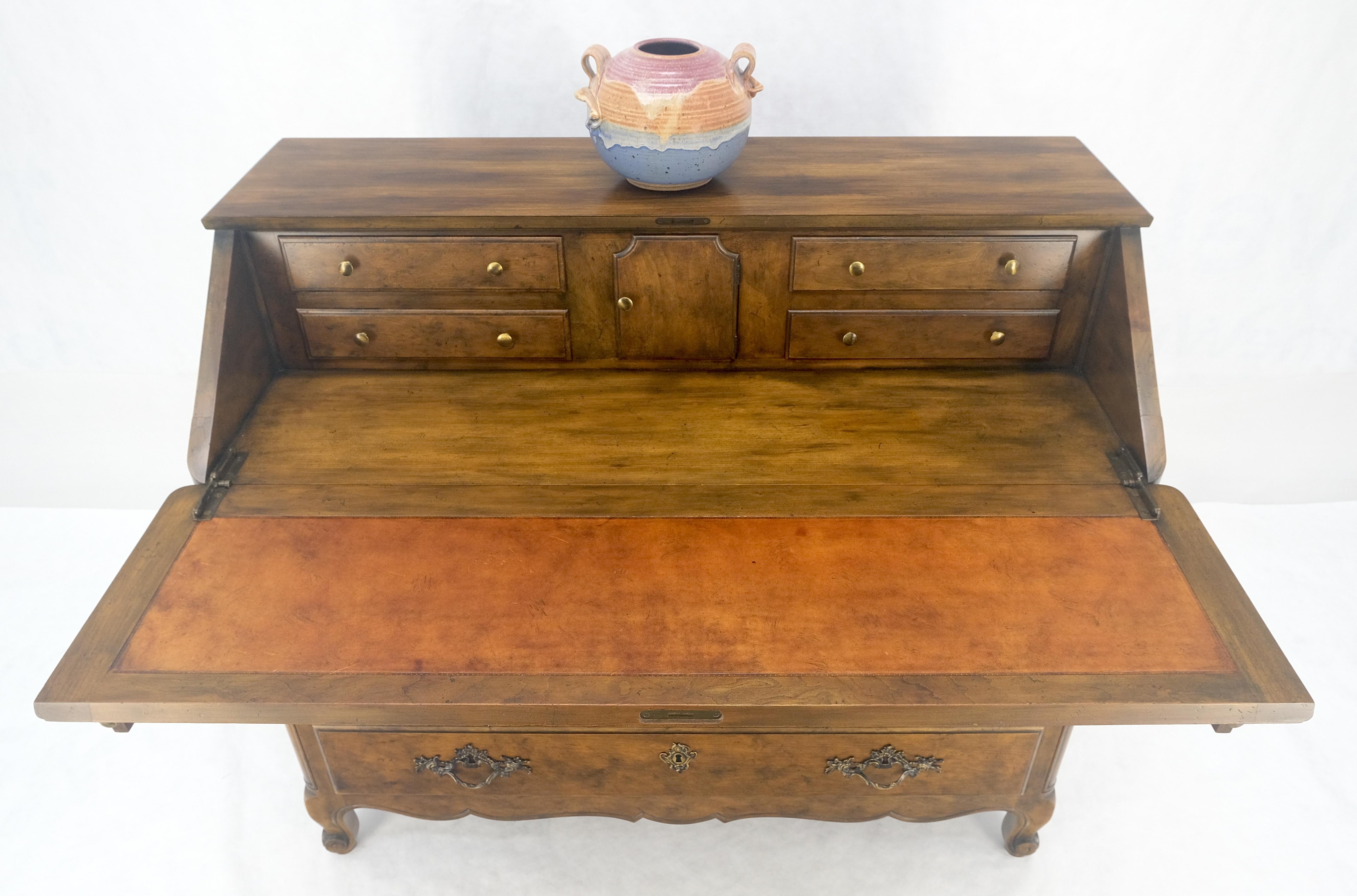 Baker Scrivania a ribalta con 3 cassetti MINT in vendita 7