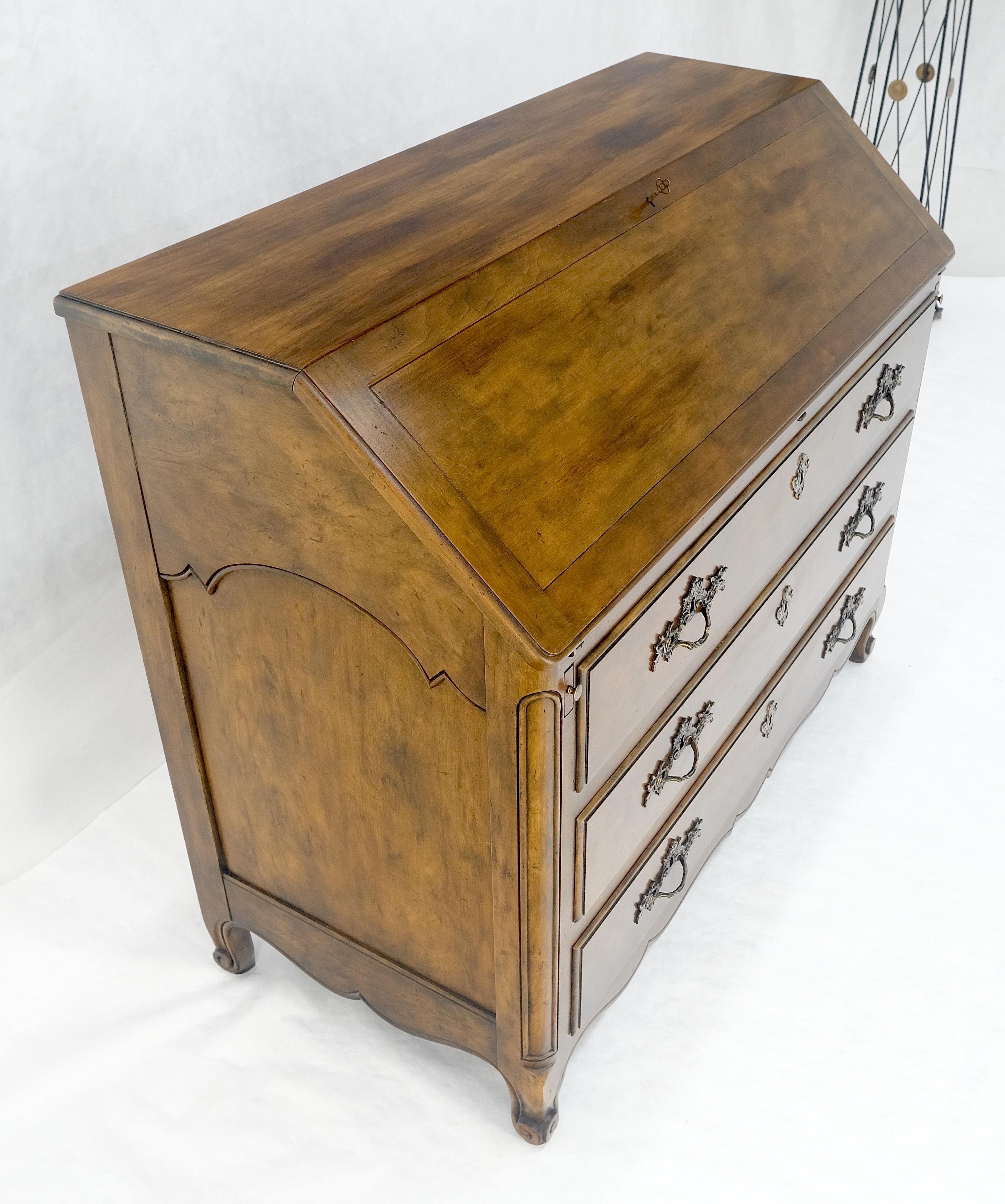 Baker Scrivania a ribalta con 3 cassetti MINT in vendita 9