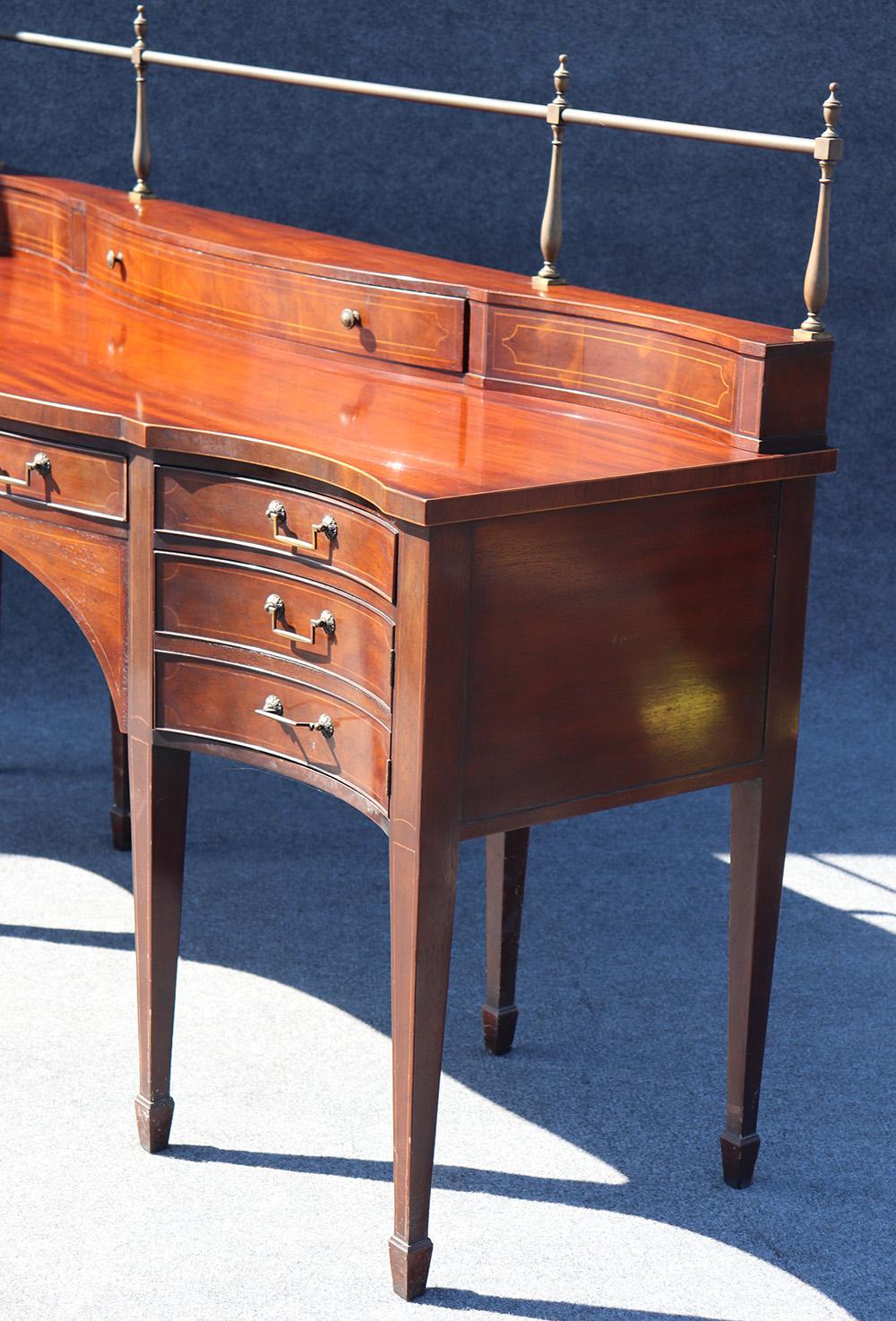 This is a gorgeous solid mahogany 
