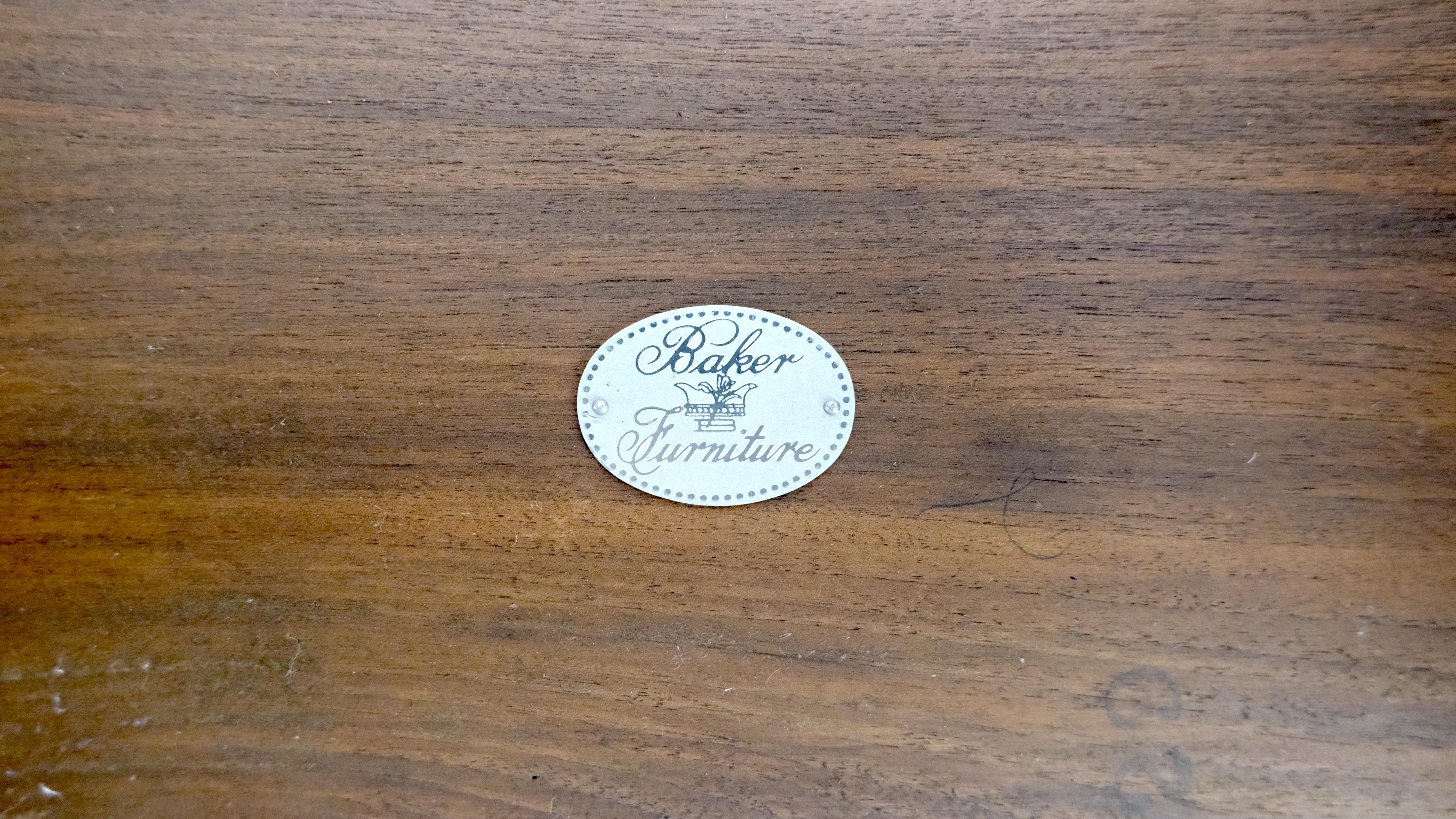 Chinese Chippendale Baker Solid Walnut Pierced Carved Legs Rolled Edge Asian Console Sofa Table MINT For Sale