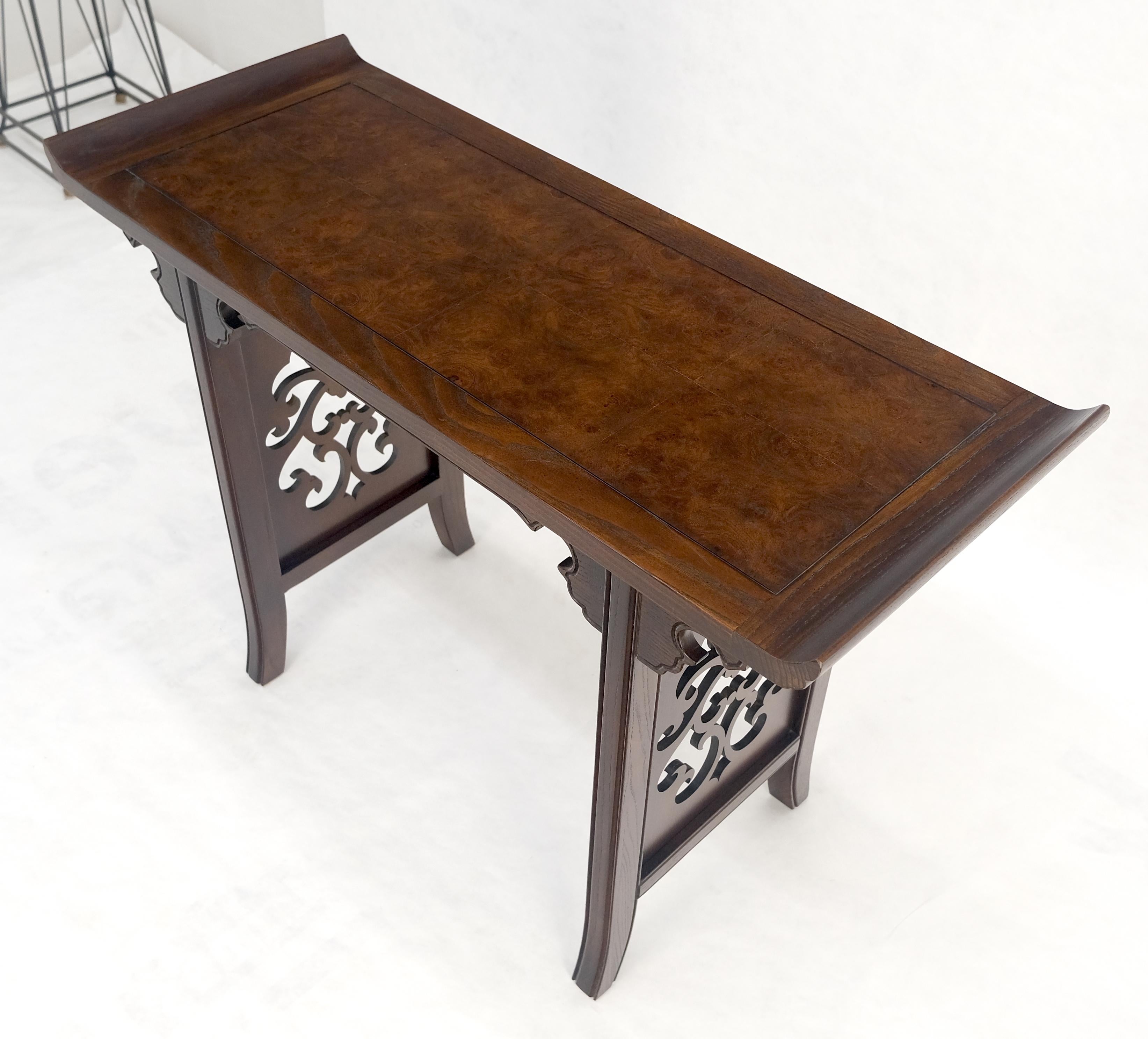 Baker Solid Walnut Pierced Carved Legs Rolled Edge Asian Console Sofa Table MINT For Sale 4