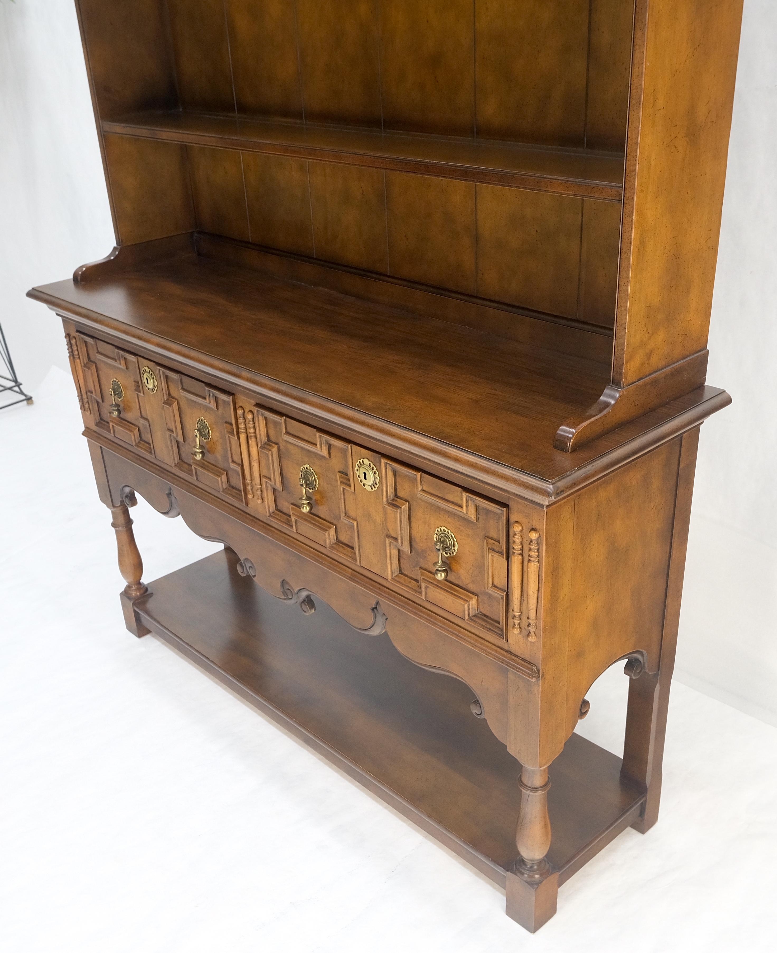 Console commode de style colonial espagnol de Baker en vente 1