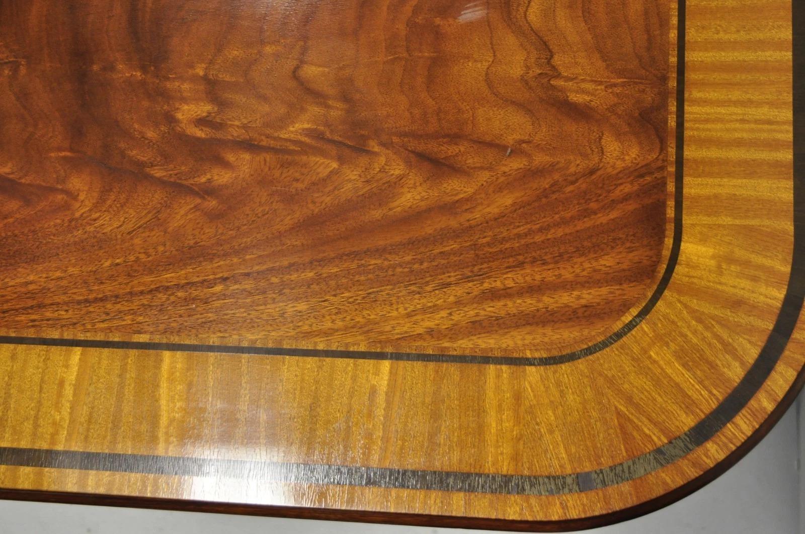 Baker Stately Homes Collection Georgian Duncan Phyfe Mahogany Dining Room Table For Sale 11