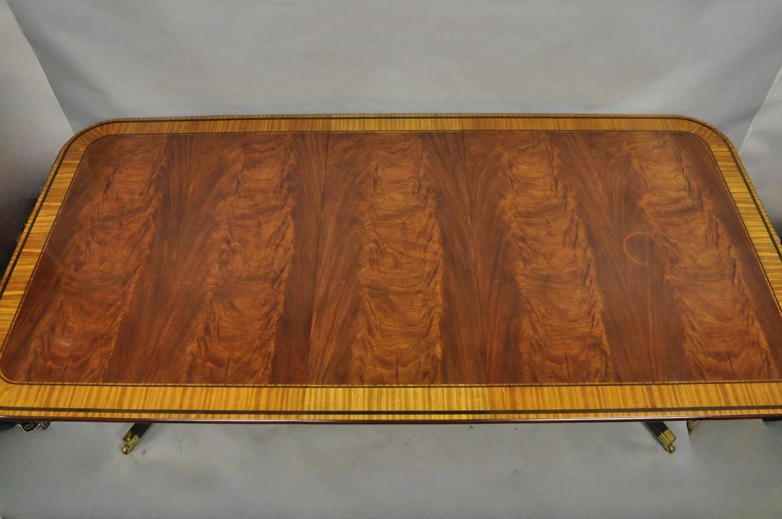 Baker Stately Homes Collection Georgian Duncan Phyfe Mahogany Dining Room Table For Sale 4