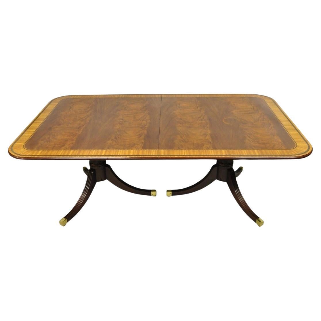 Baker Stately Homes Collection Georgian Duncan Phyfe Mahogany Dining Room Table For Sale