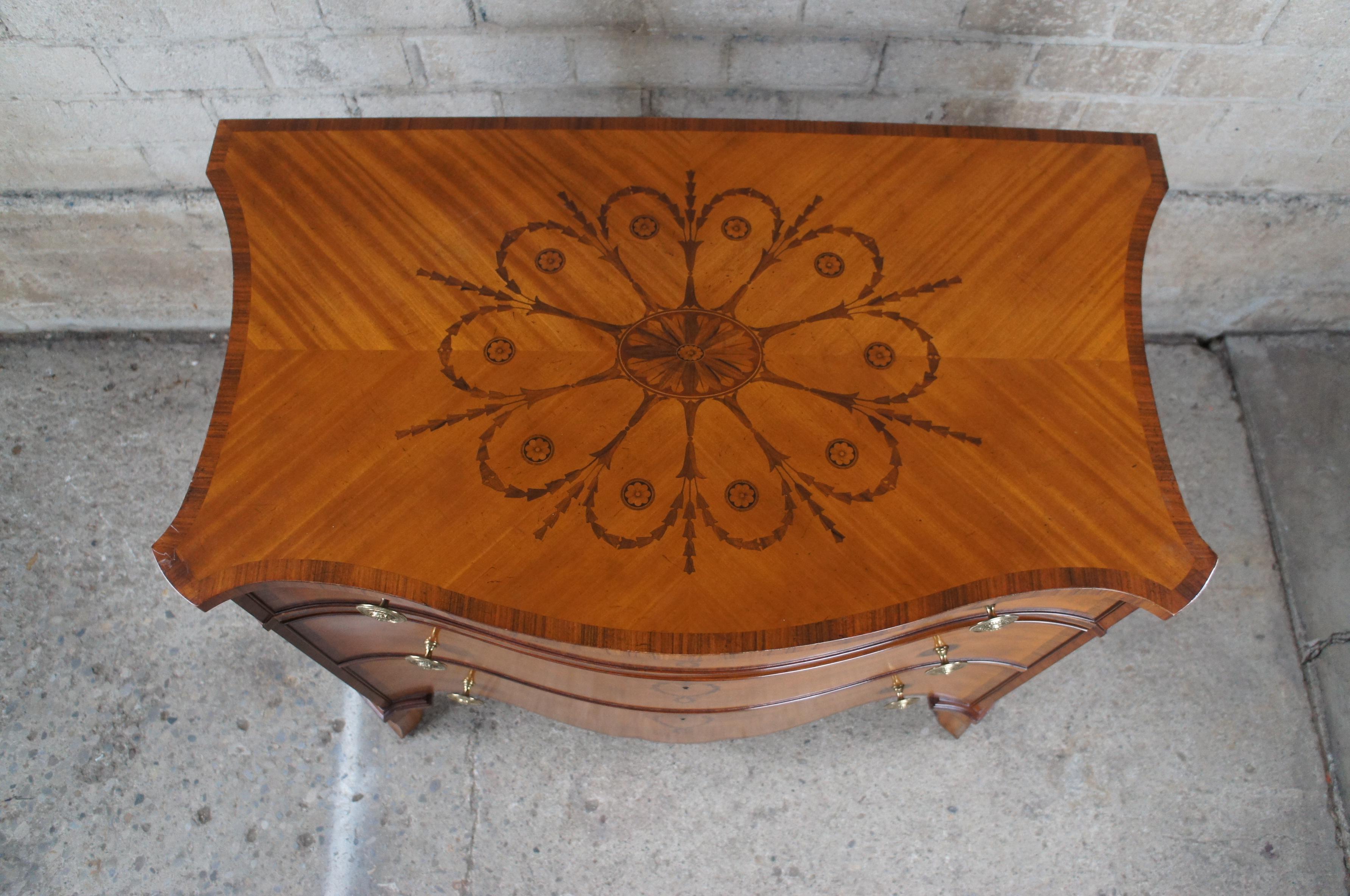20th Century Baker Stately Homes George III Satinwood & Mahogany Serpentine Chest Dresser For Sale