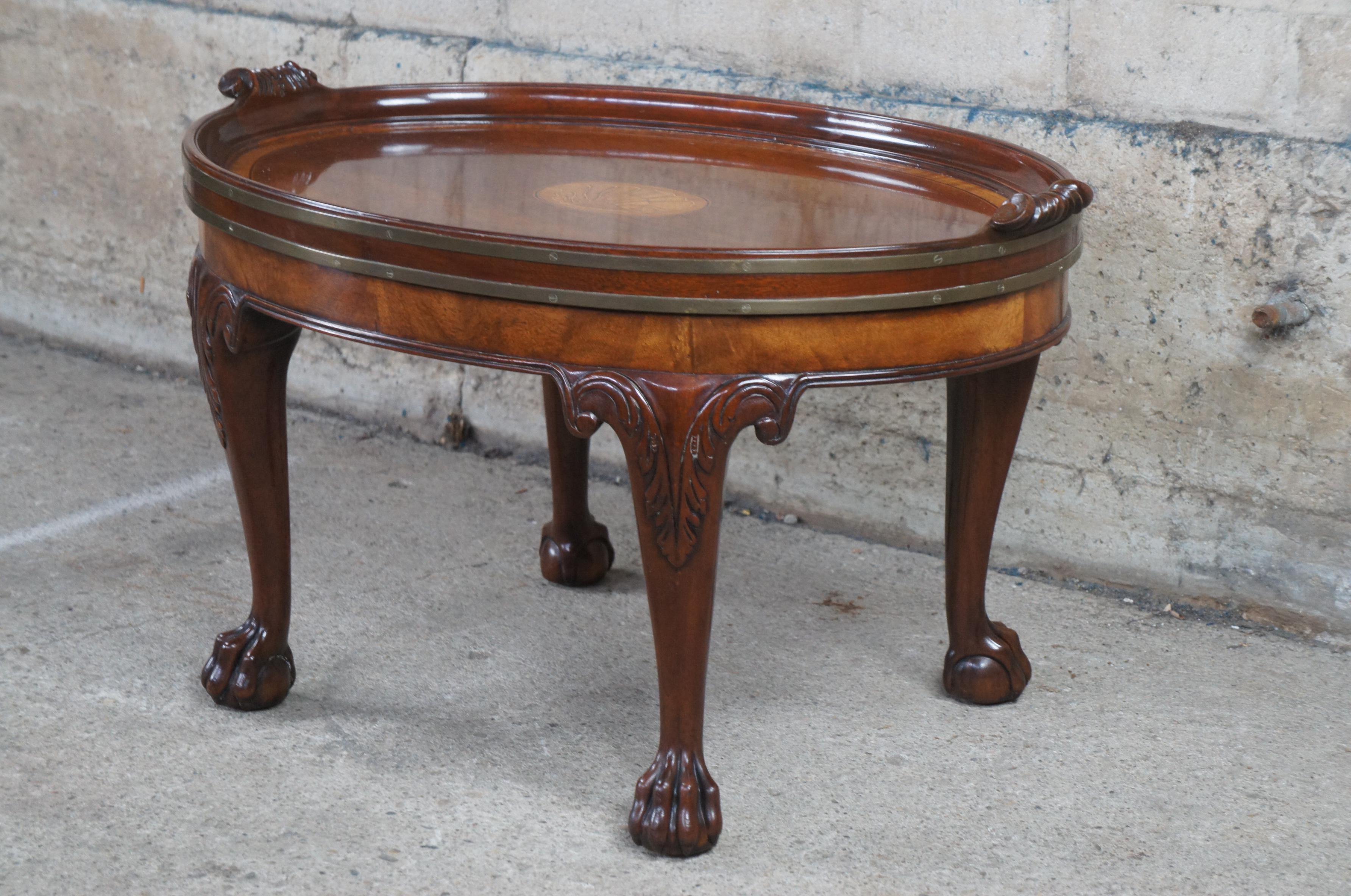 20th Century Baker Stately Homes Georgian Mahogany Ball & Claw Oval Coffee Cocktail Table 32