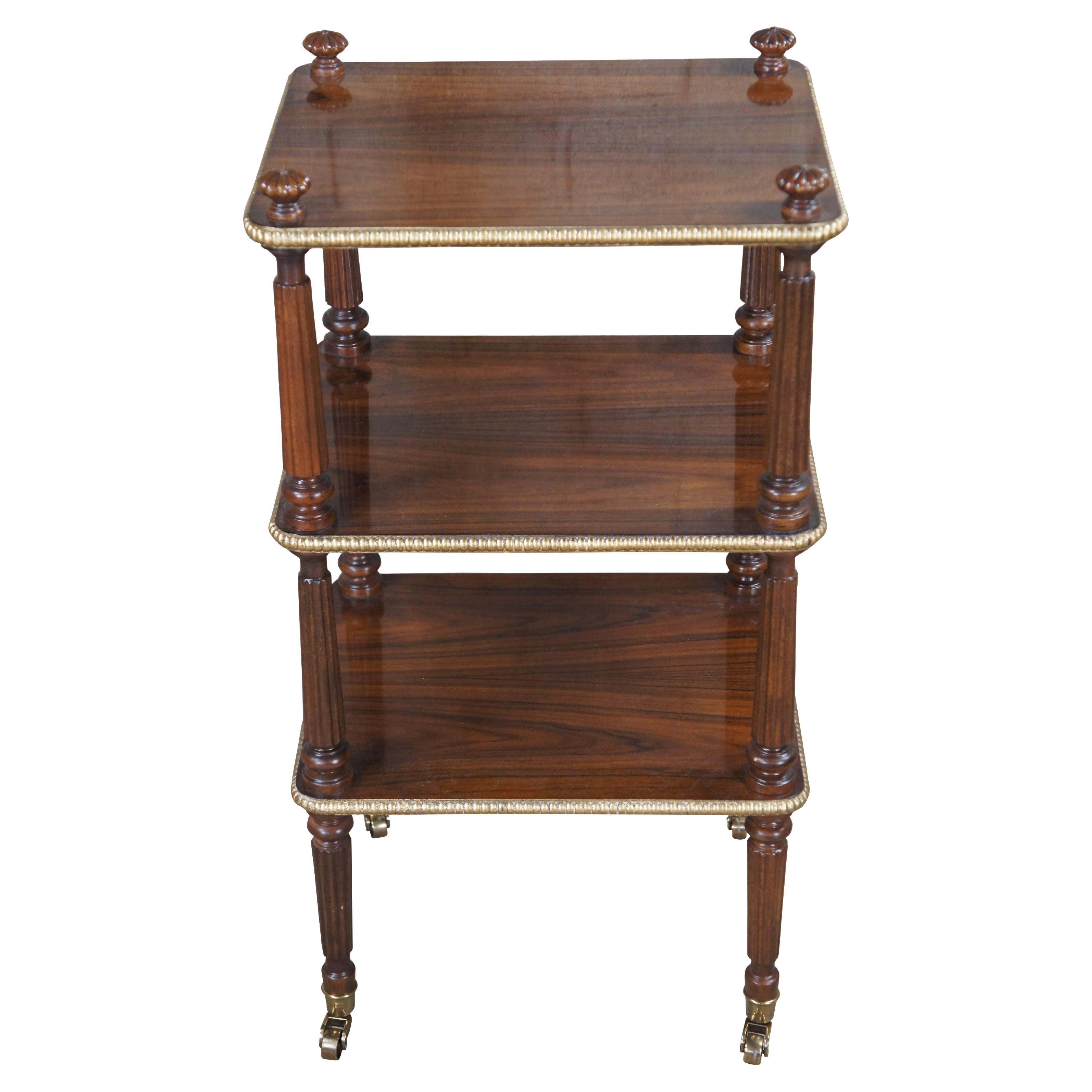 Baker Stately Homes Regency Rosewood Tiered Etagere Cart Side Table Stand 30" (table d'appoint à étages) en vente