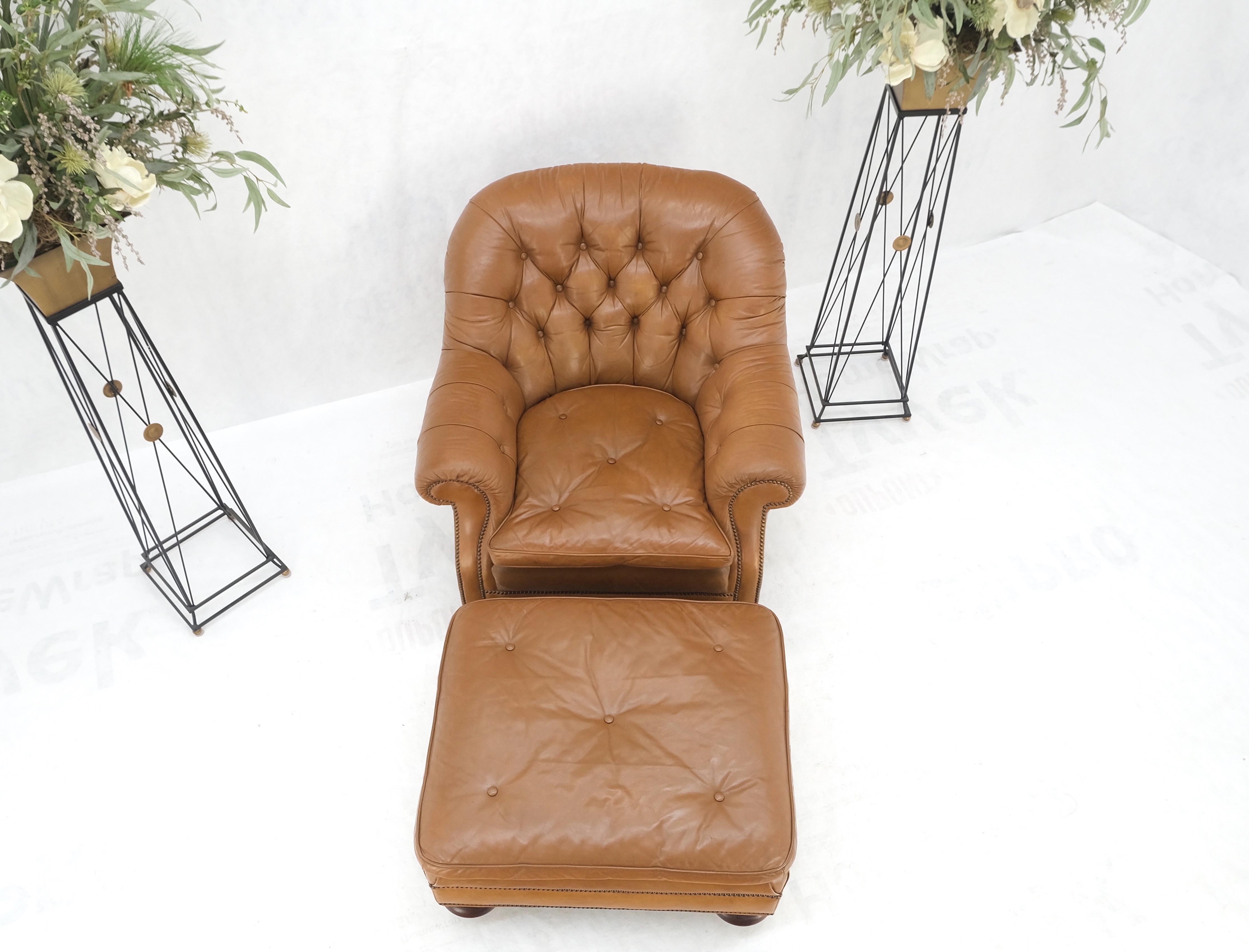 American Baker Tan Leather Tufted Back Large Arm Chair w/ Ottoman Pouf Turned Legs MINT! For Sale