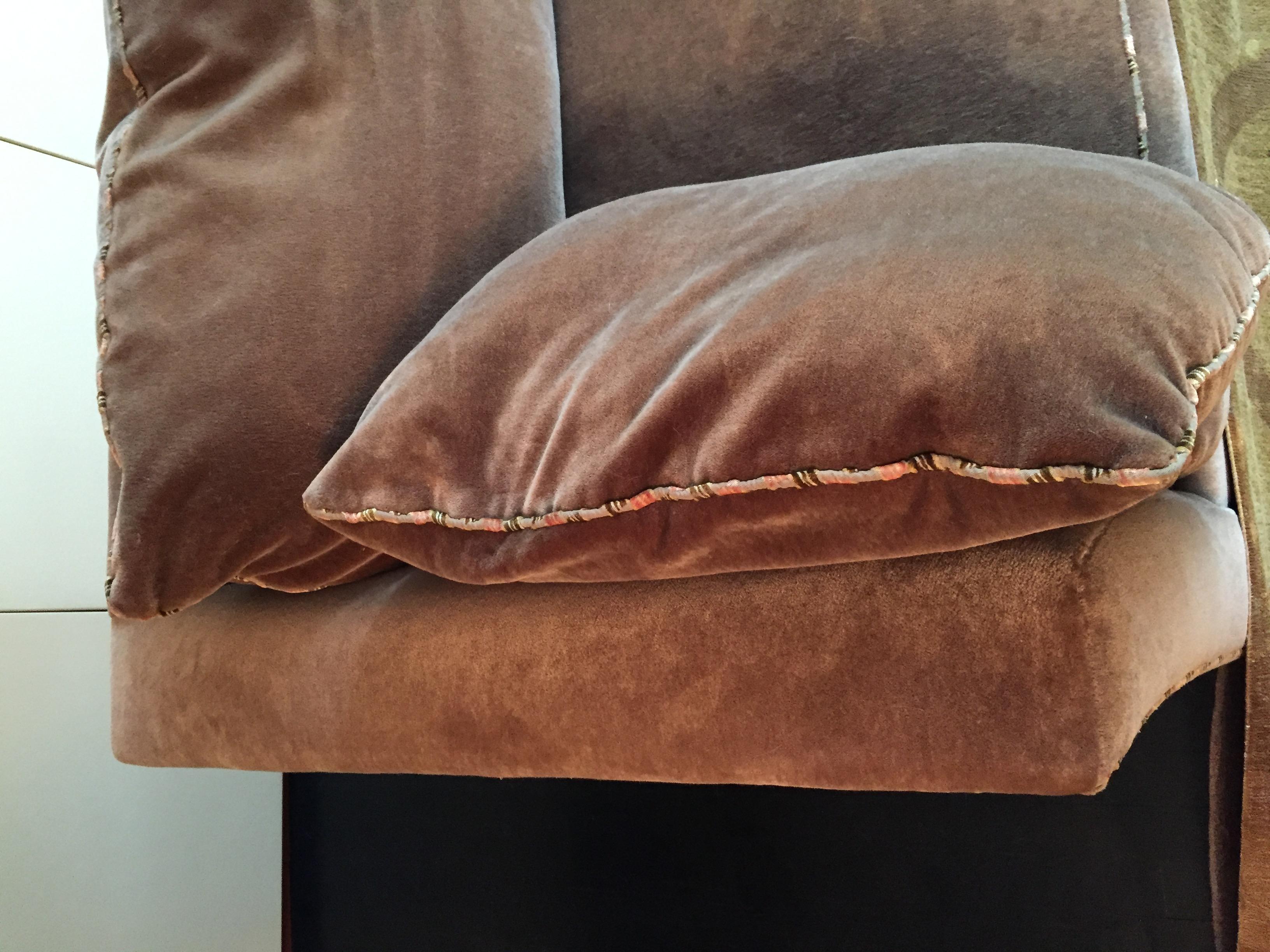 Baker Mohair Sofa Madison in Taupe  or Mushroom For Sale 6