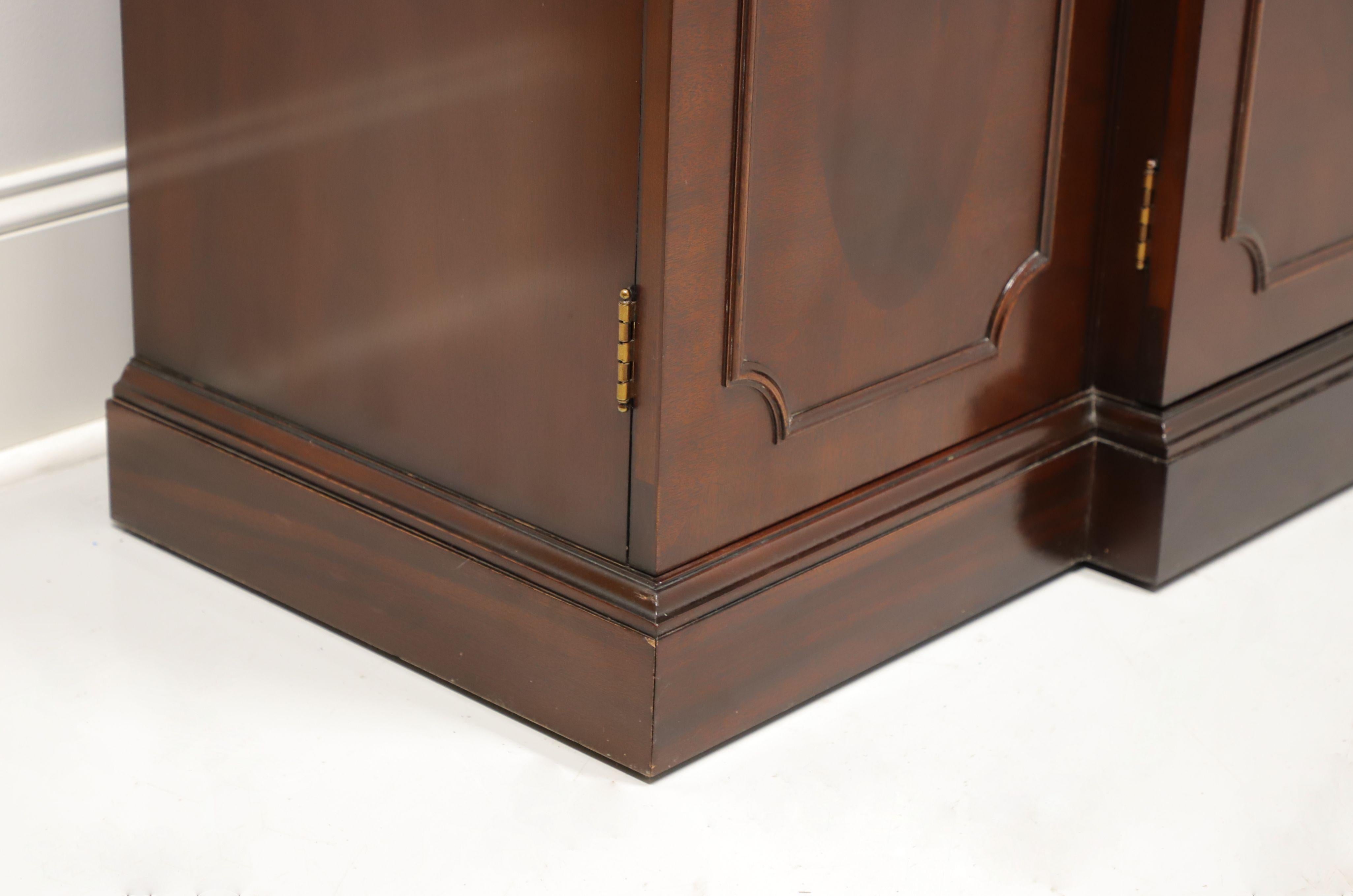 BAKER Traditional Flame Mahogany Breakfront China Cabinet In Good Condition In Charlotte, NC