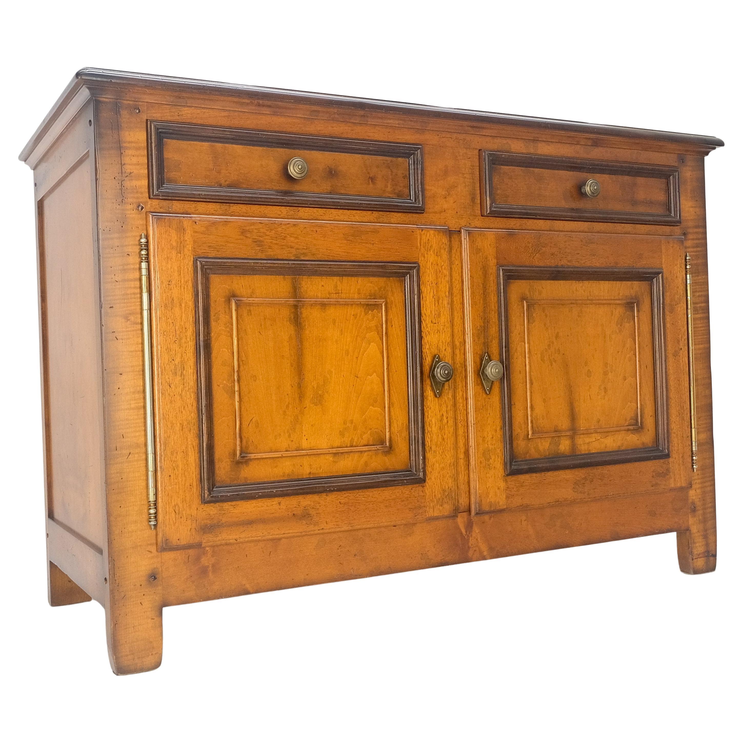 Baker Two Door Drawers Large 26" Deep Sideboard Credenza Dresser Buffet MINT ! en vente