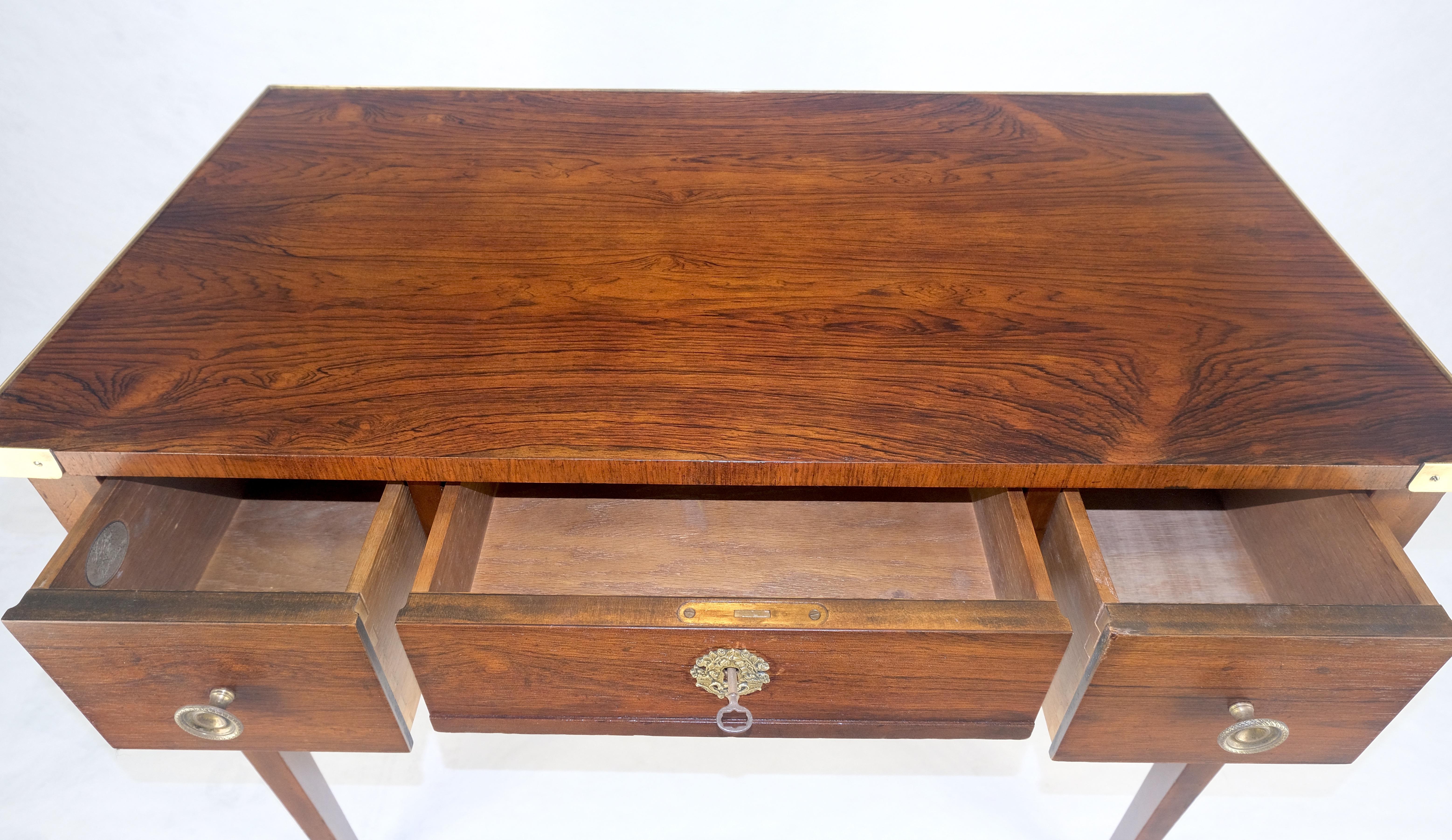 Baker Very Fine All Rosewood & Brass Gallery Trim Petit Desk Console Table MINT! In Good Condition For Sale In Rockaway, NJ
