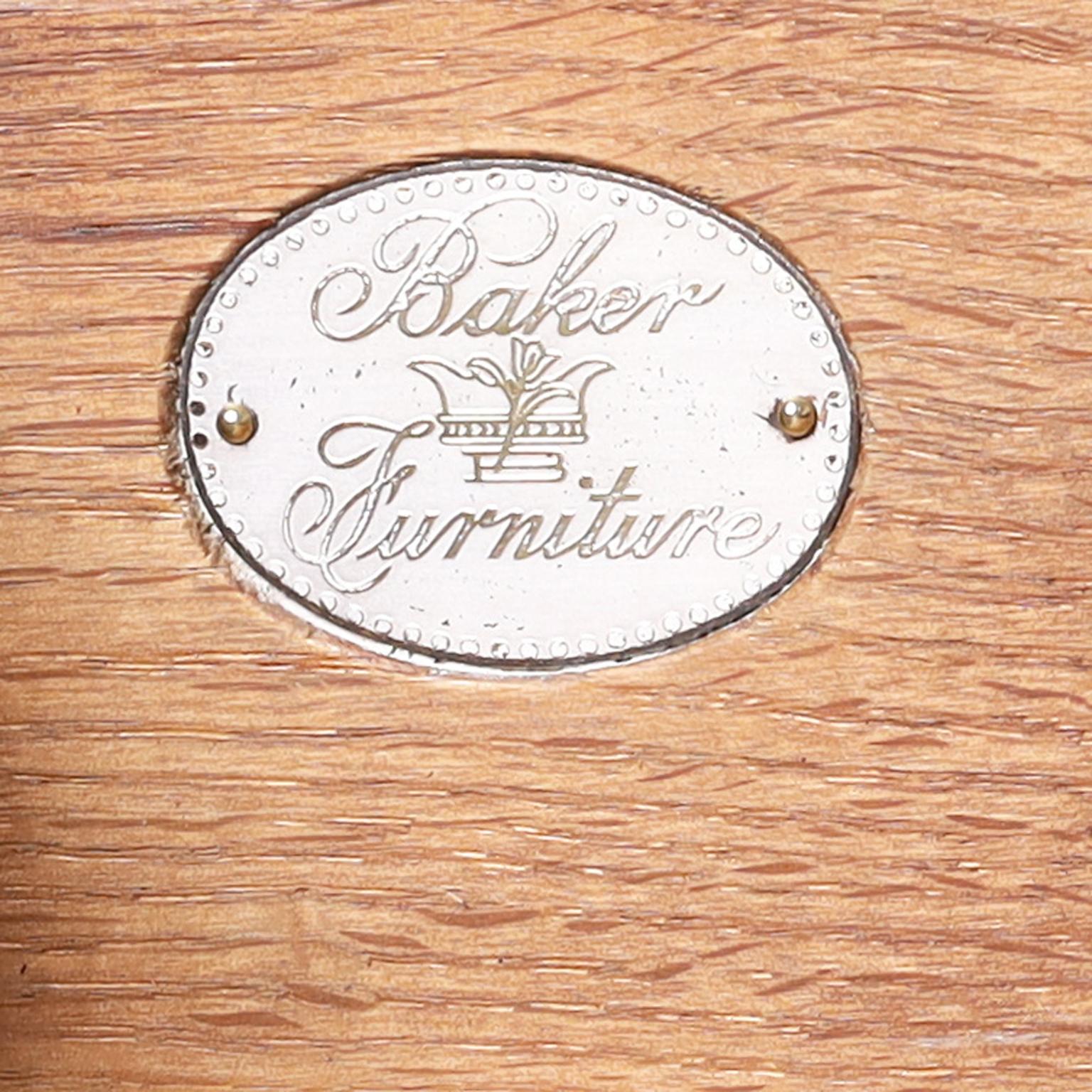 Baker Vintage Partner-Schreibtisch aus Leder im Campaign-Stil von Baker  im Angebot 3