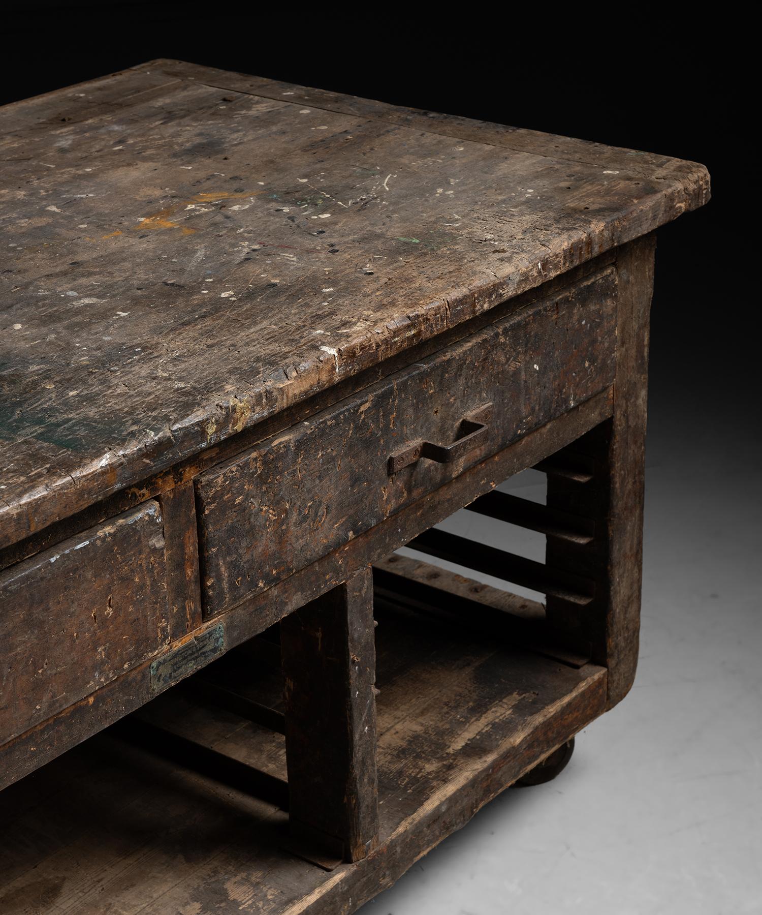 Bakers Work Table, England circa 1900 In Good Condition In Culver City, CA
