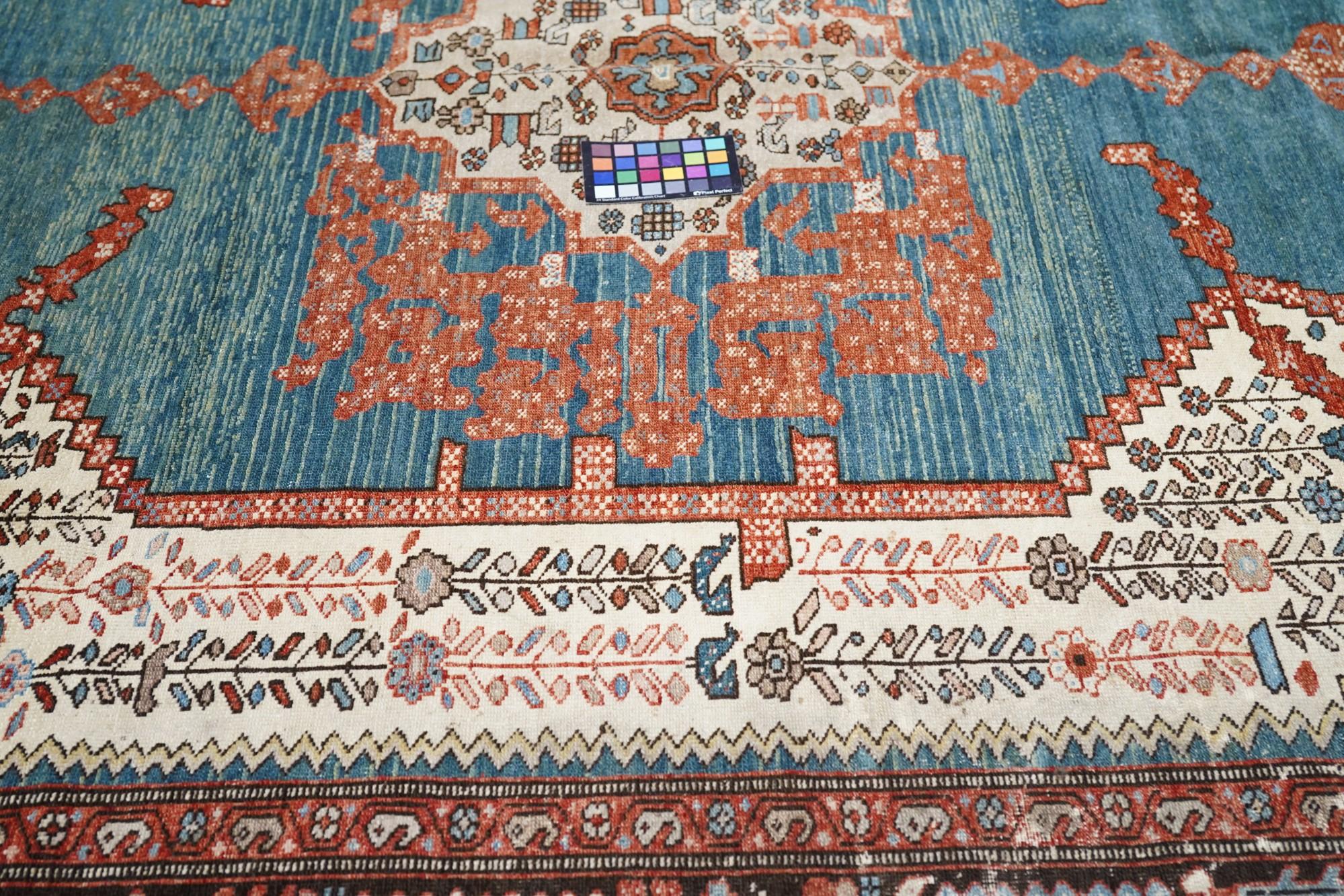 Antique Bakhshayesh Rug 8'8'' x 9'9'' For Sale 1