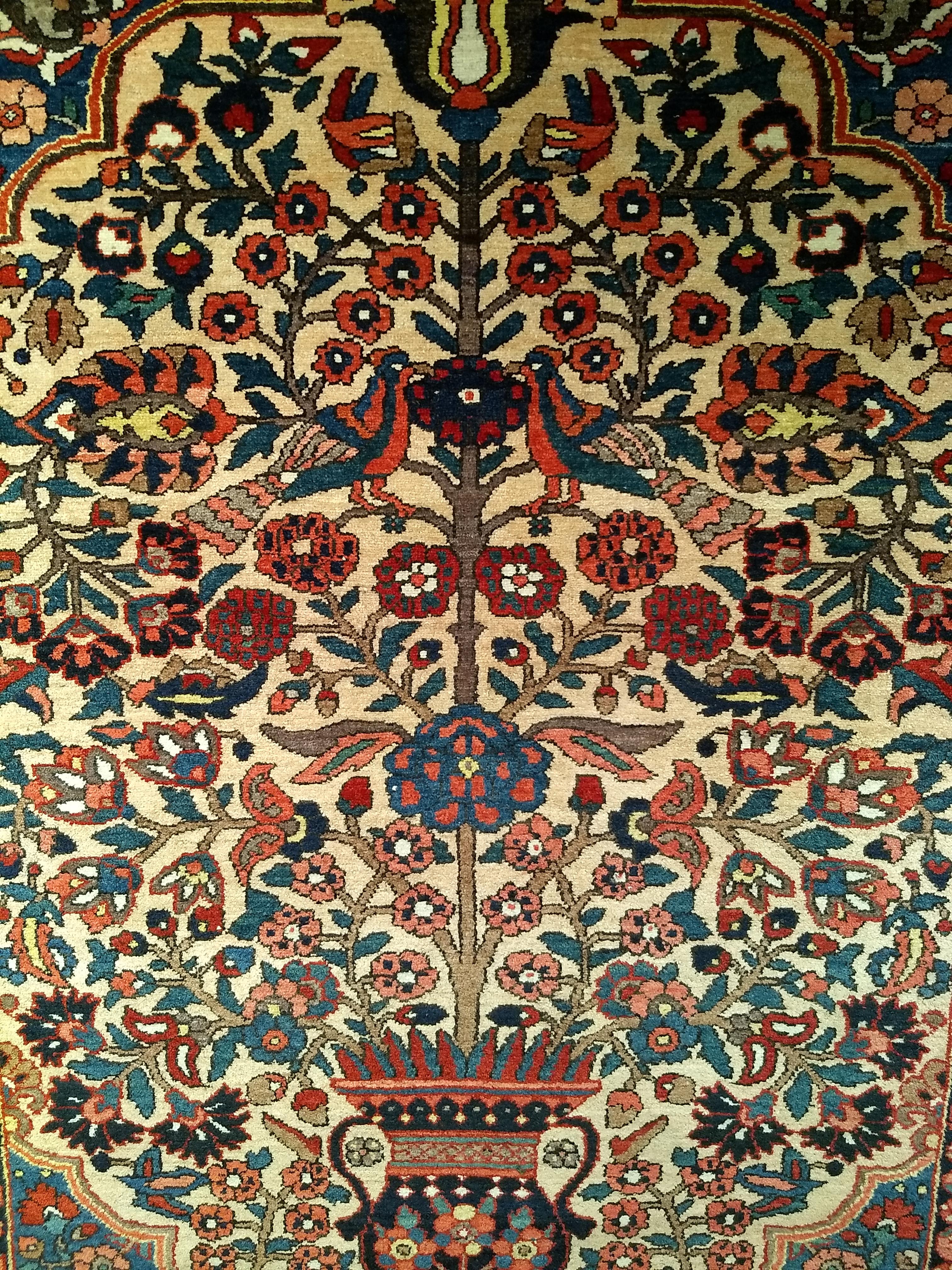 19th Century Persian Bakhtiari Bibibaft in Vase Pattern in Yellow, Red, Blue For Sale 3