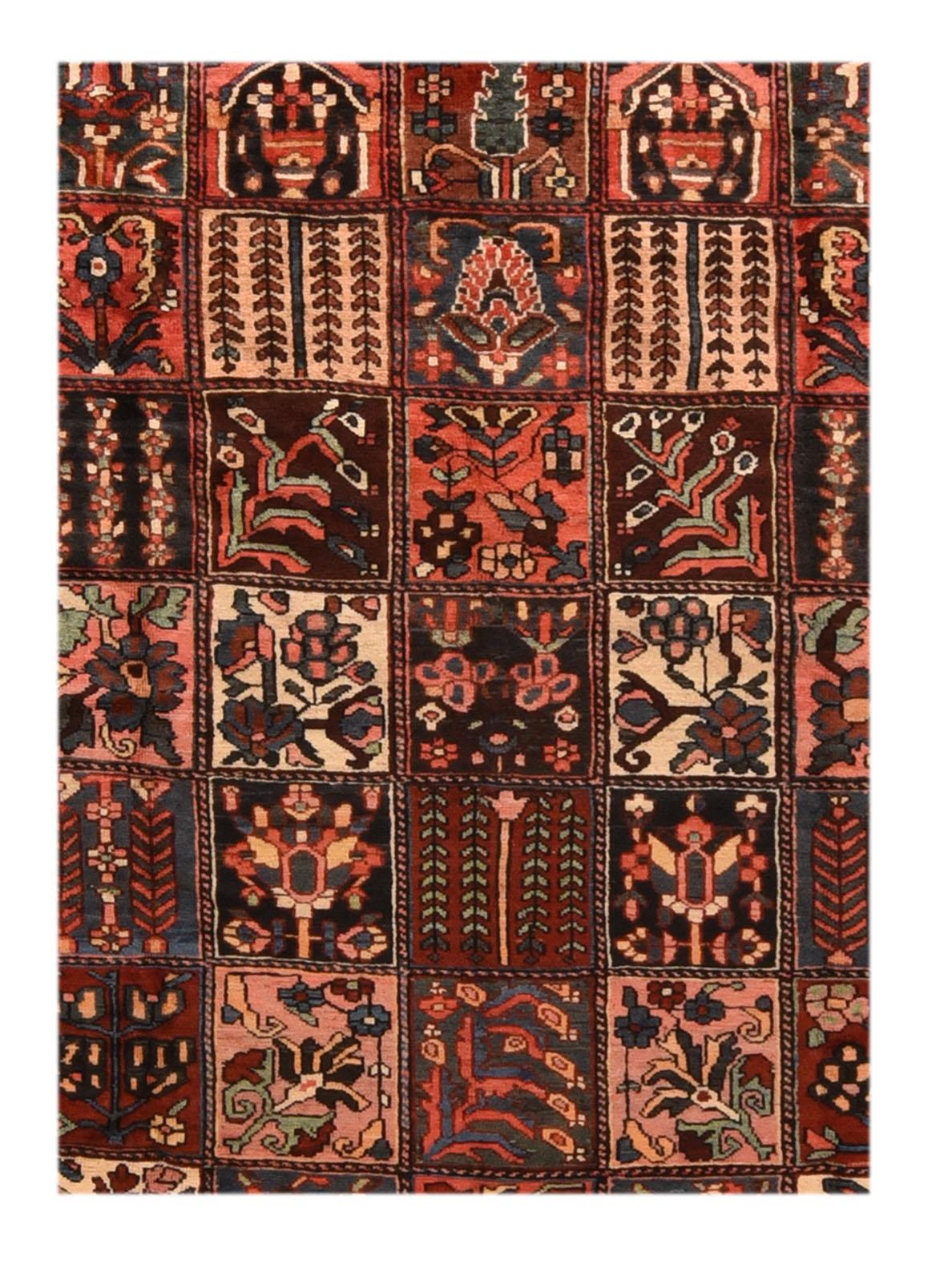 Persian Bakhtiari Rug For Sale